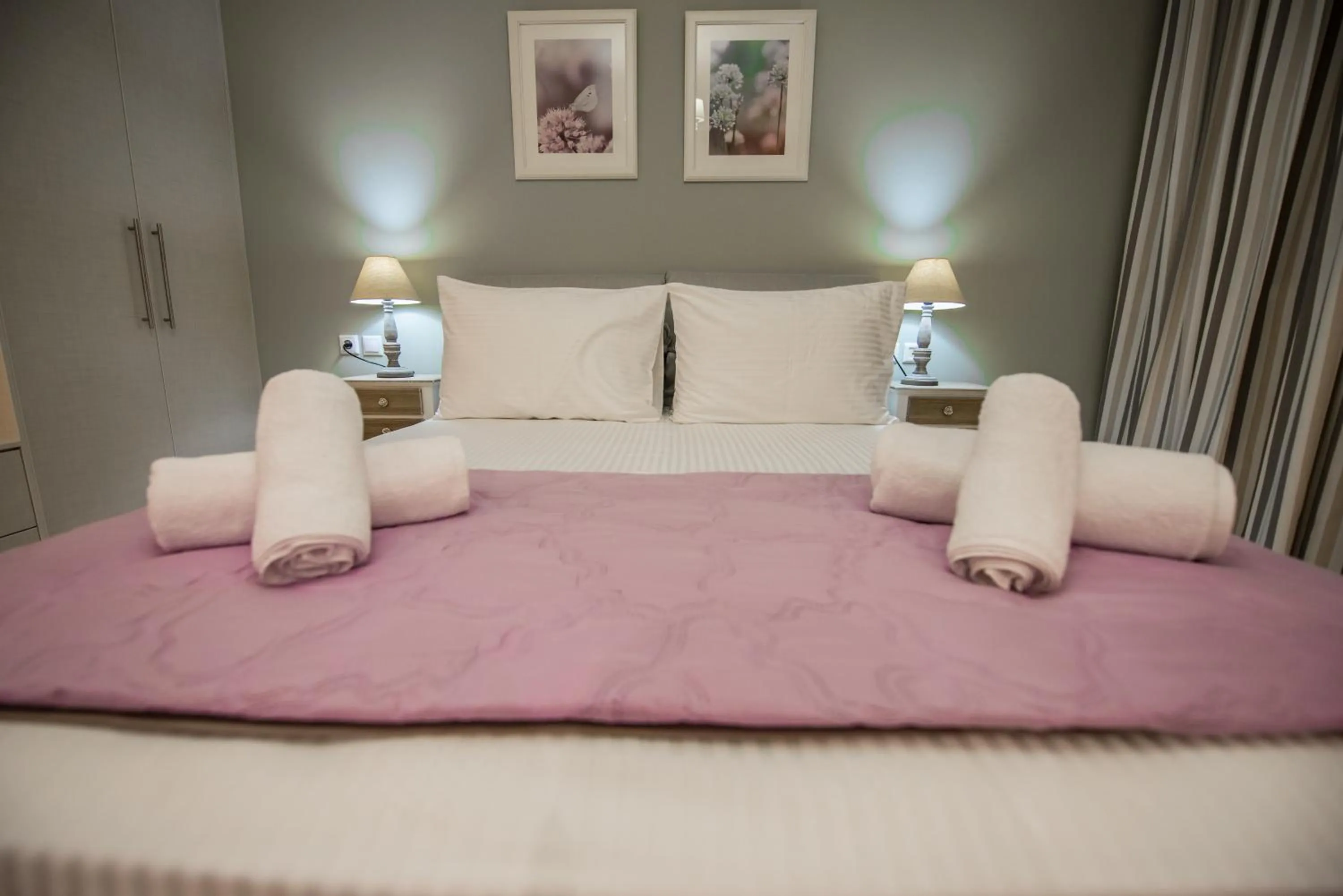 Decorative detail, Bed in Lefkadio