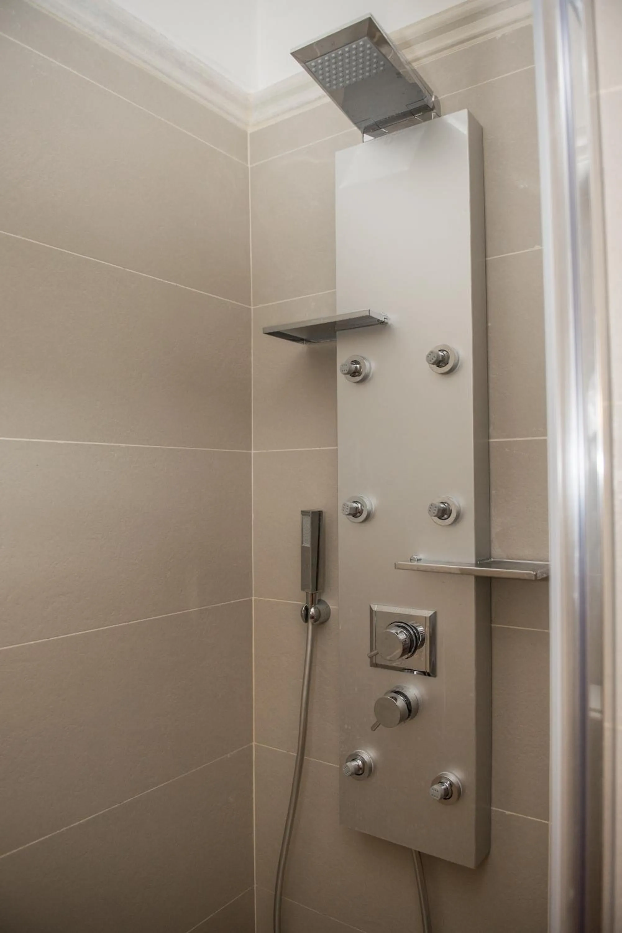 Bathroom in Lefkadio