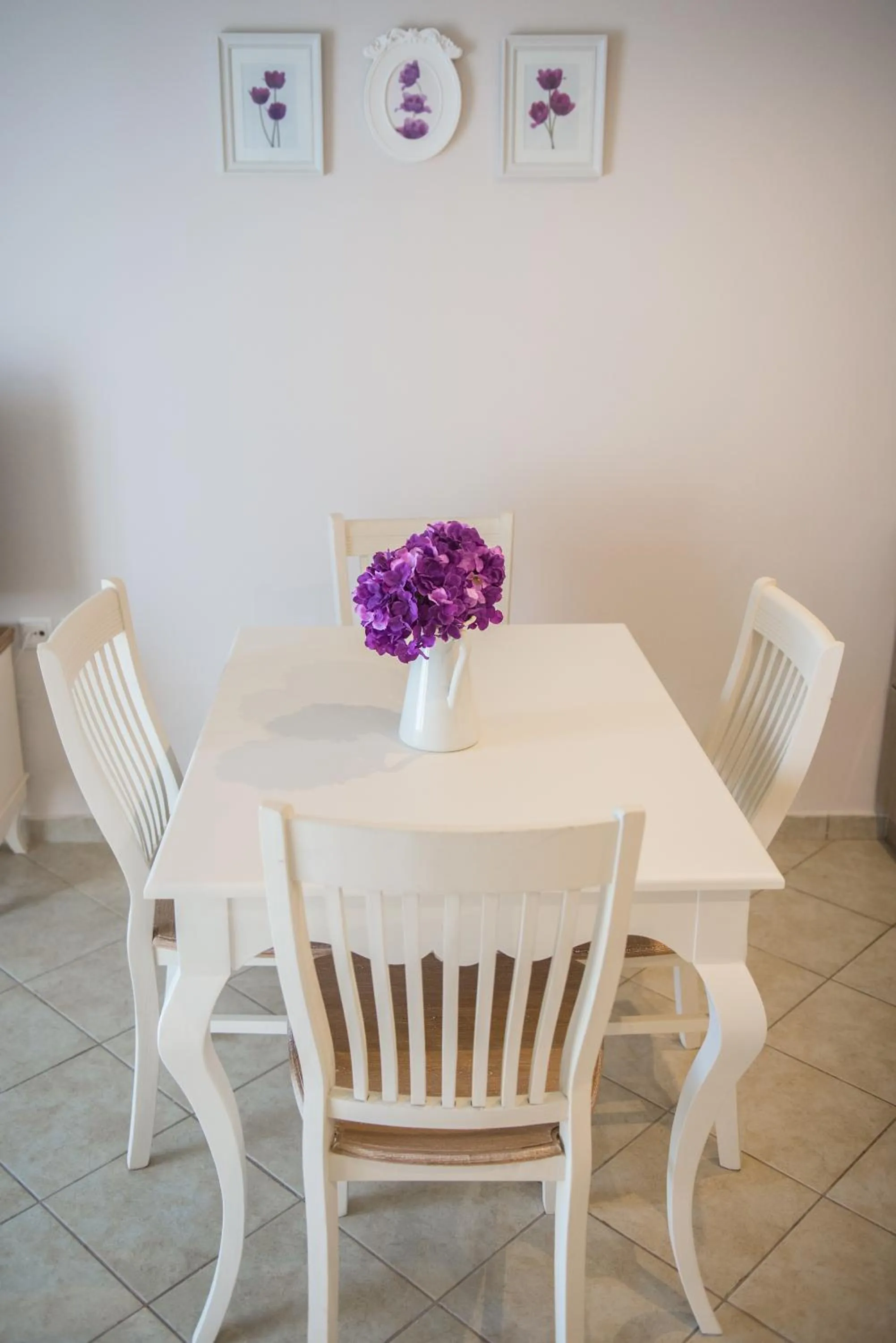 Dining area in Lefkadio
