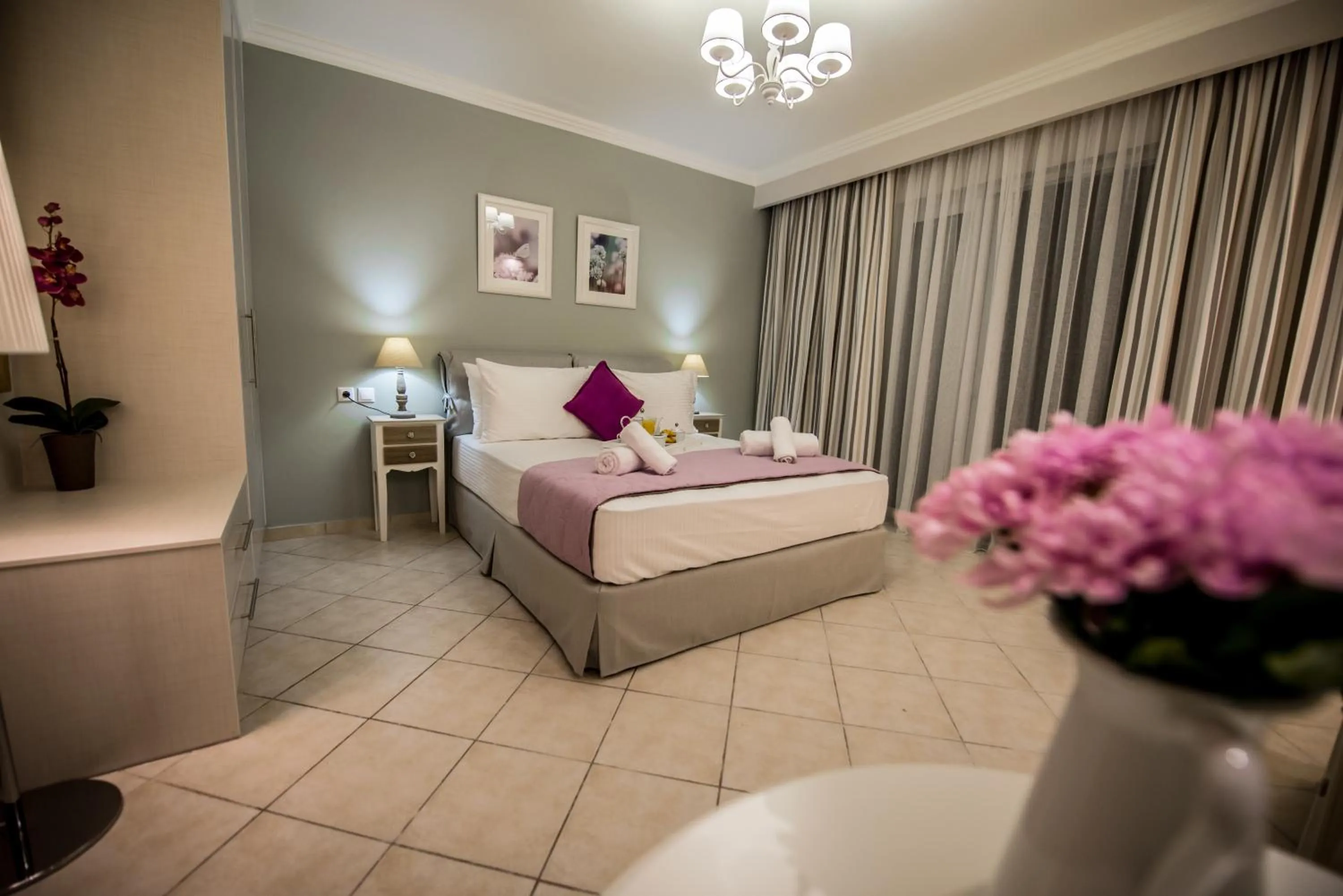 Property building, Bed in Lefkadio