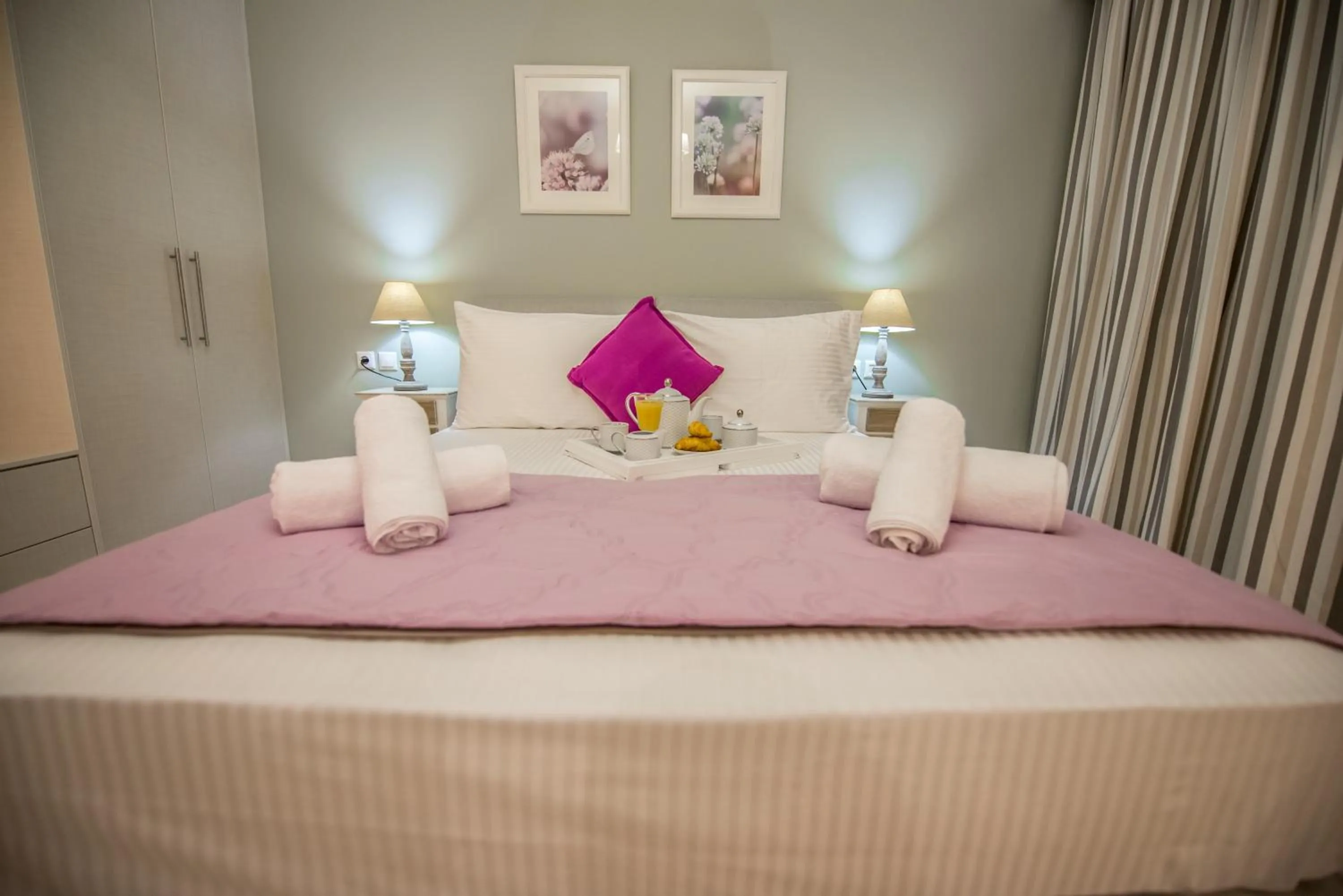 Decorative detail, Bed in Lefkadio