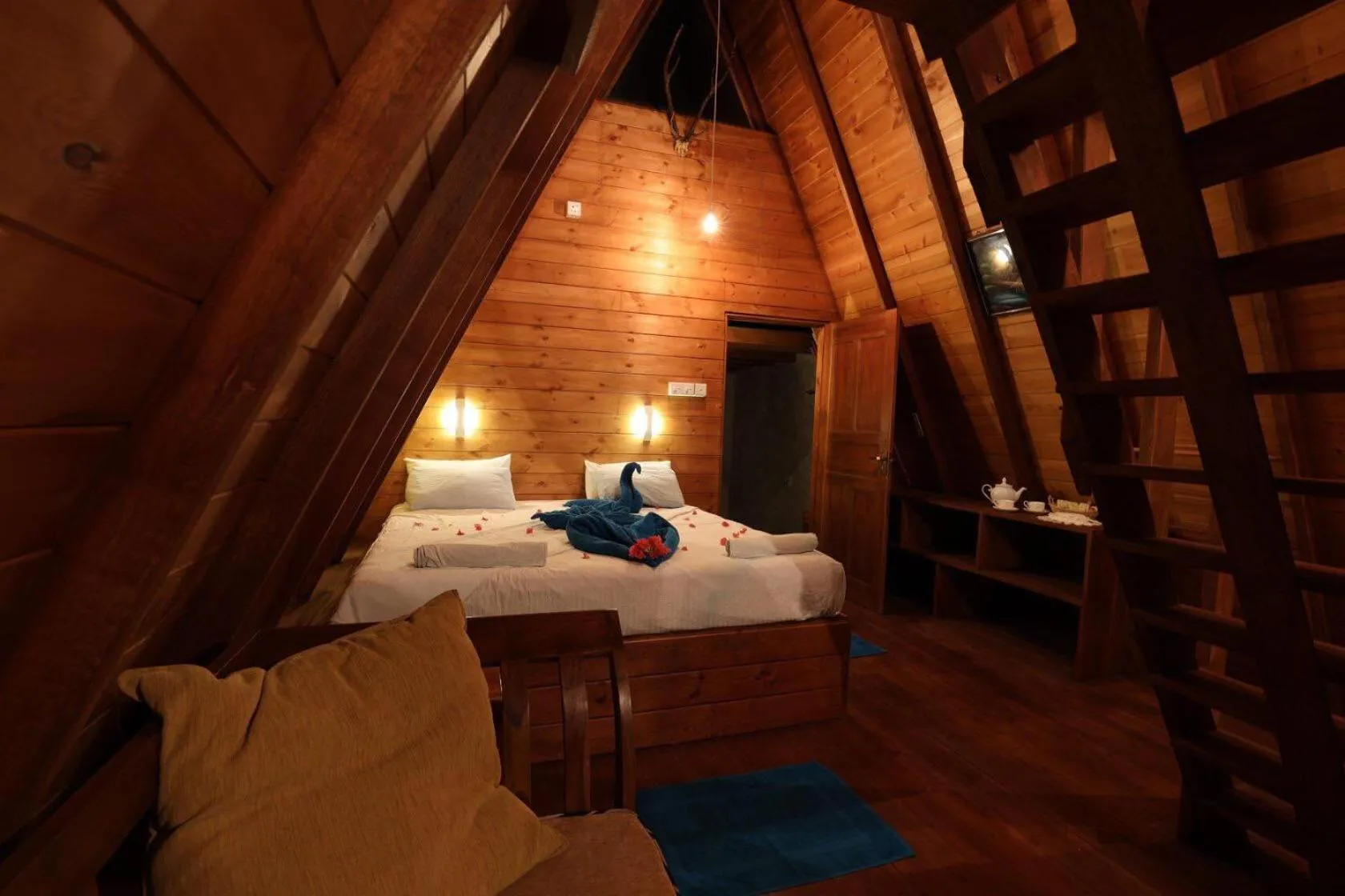 Bed in The Otunna Guest House Sigiriya