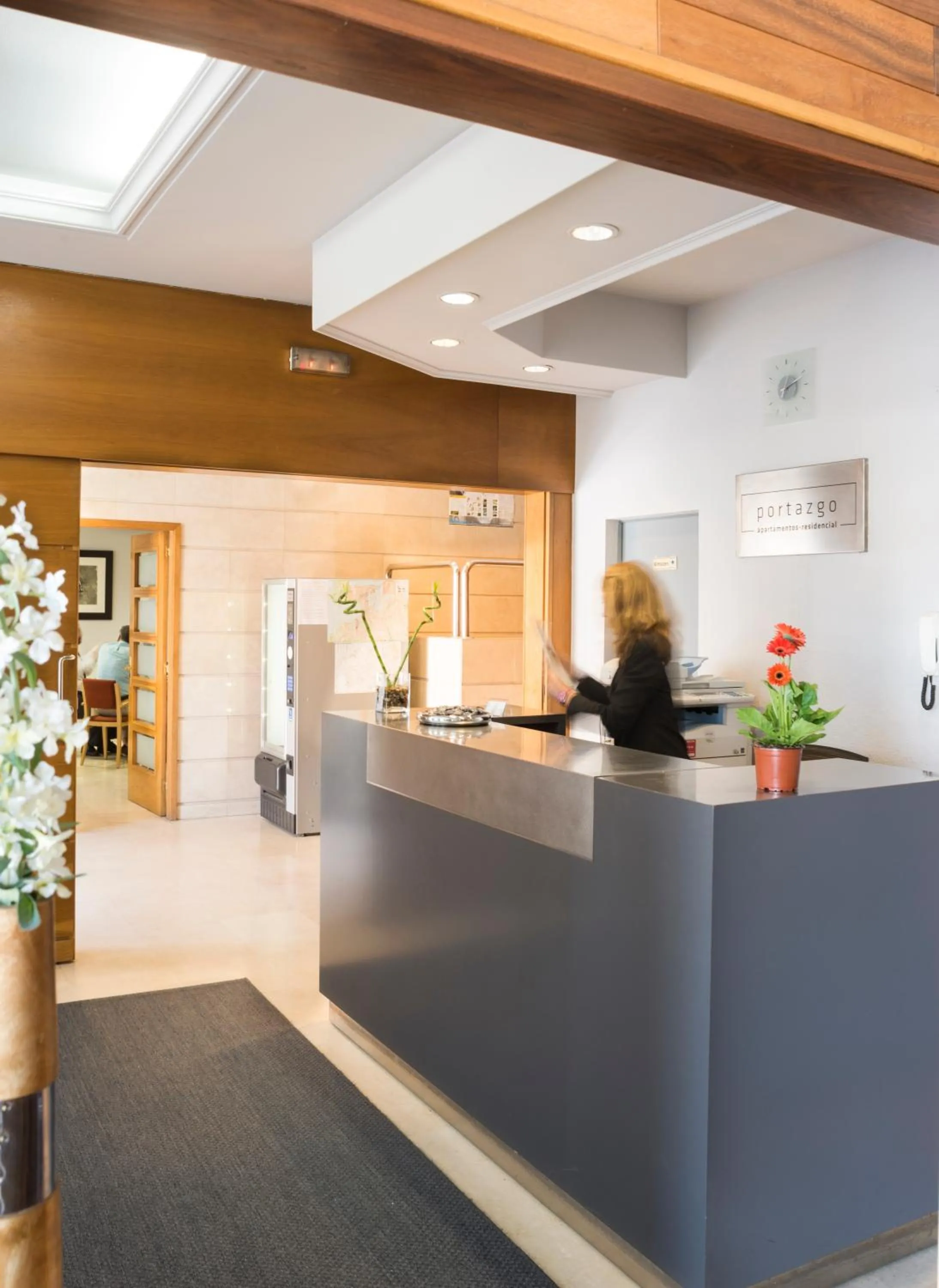 Lobby or reception in Apartamentos Portazgo