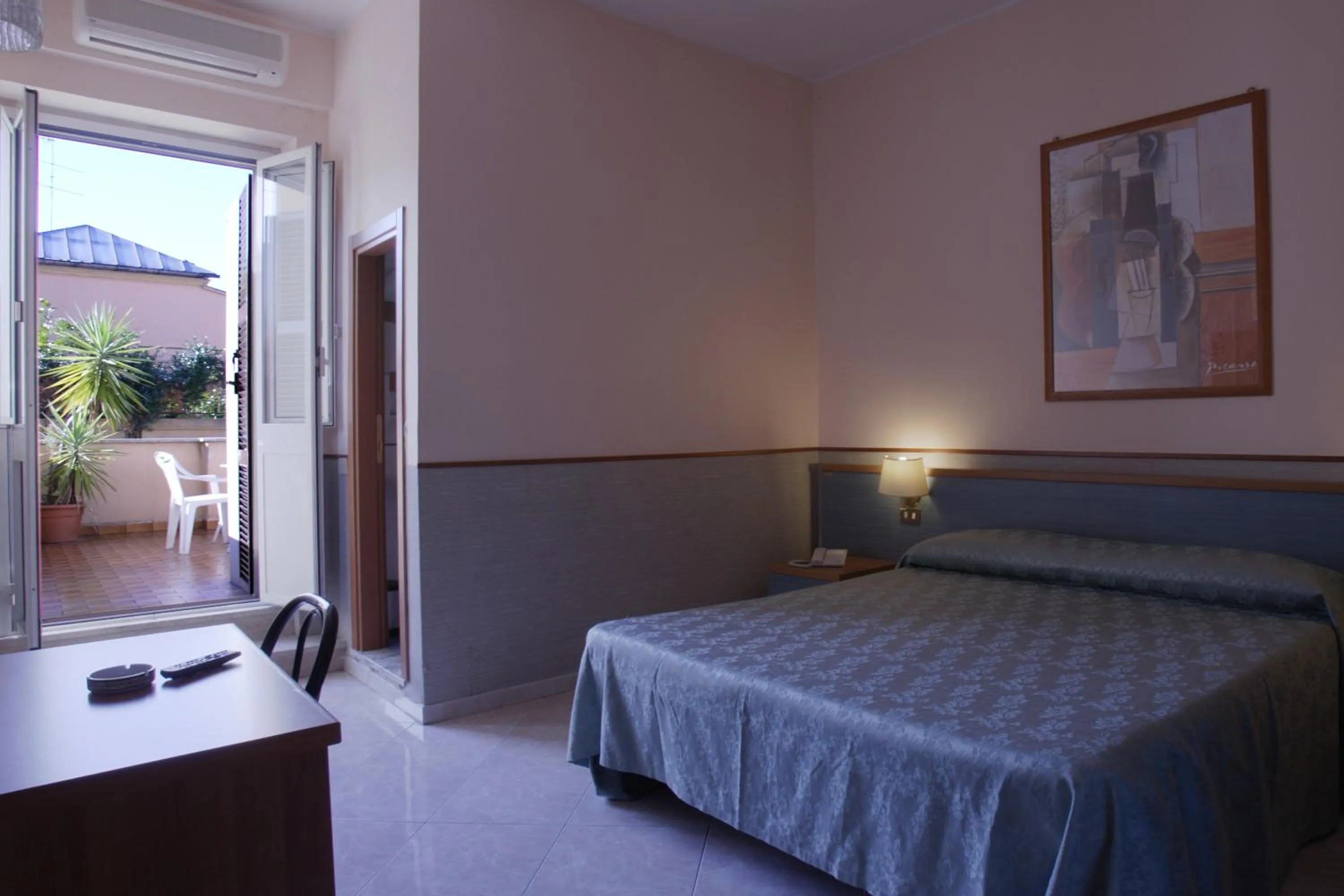 Photo of the whole room, Bed in Hotel Lazzari