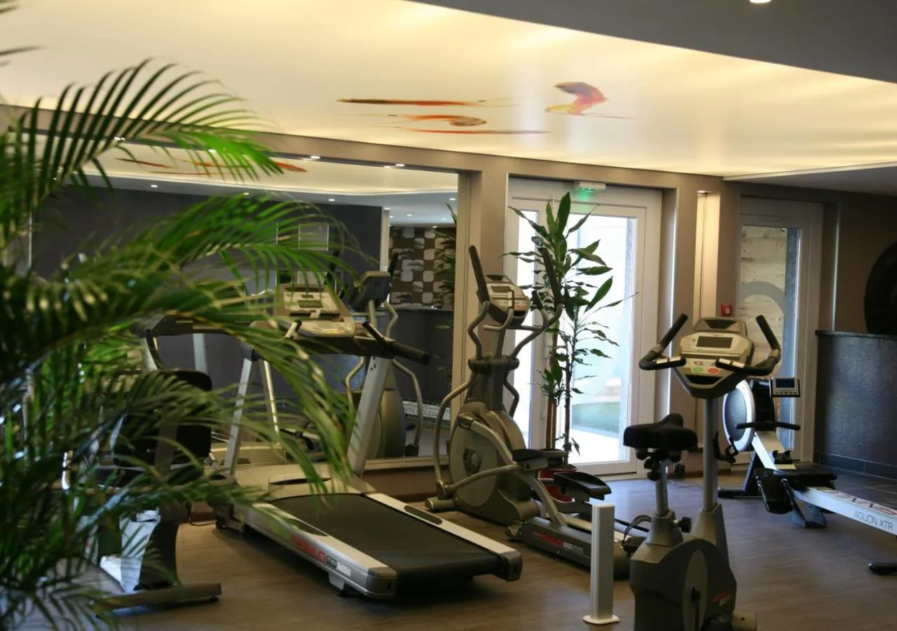 Fitness centre/facilities in Ax Hôtel Spa & Restaurant