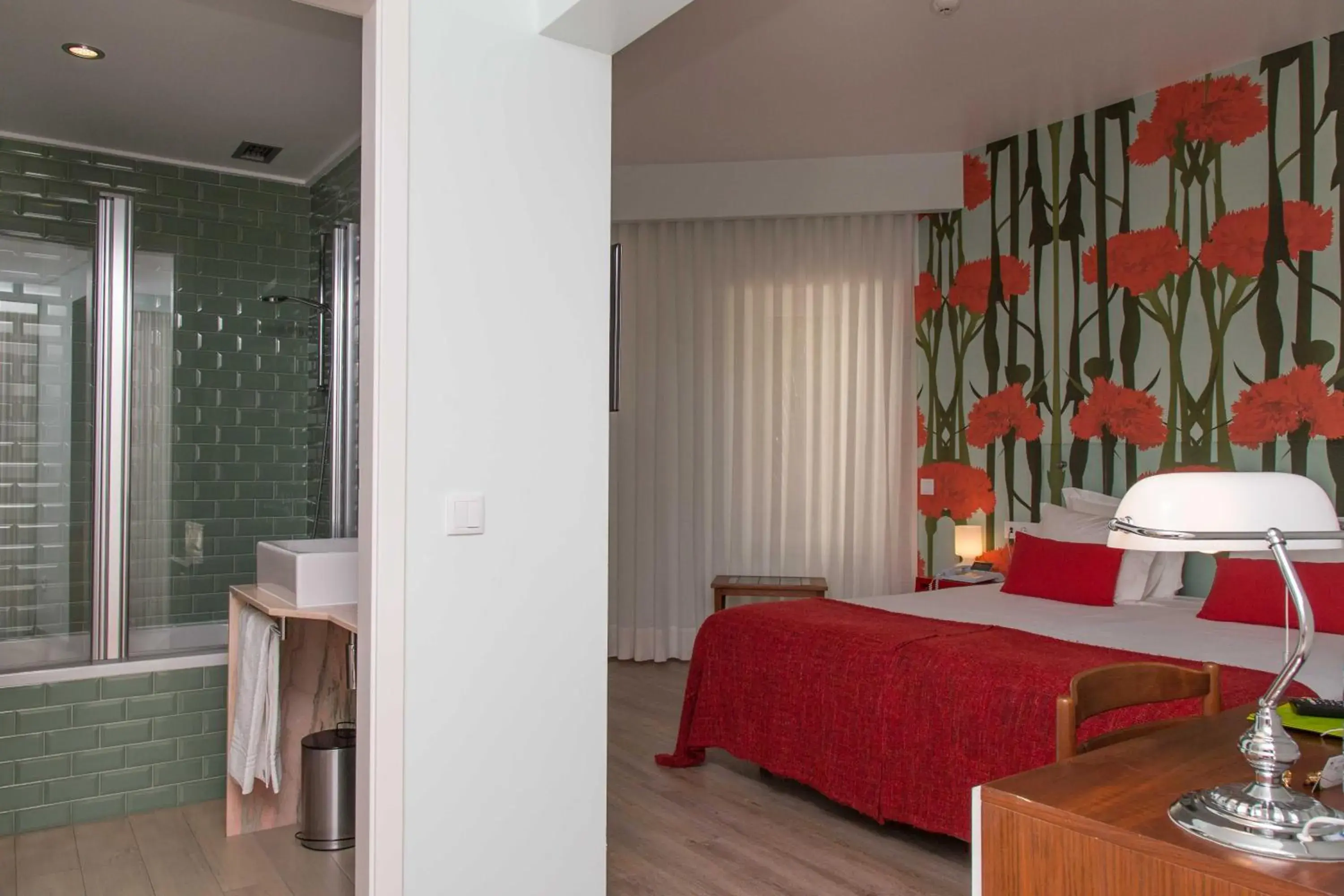 Deluxe Double or Twin Room with Pool Access in Aires da Serra Hotel Deluxe Double or Twin Room with Pool Access in Aires da Serra Hotel