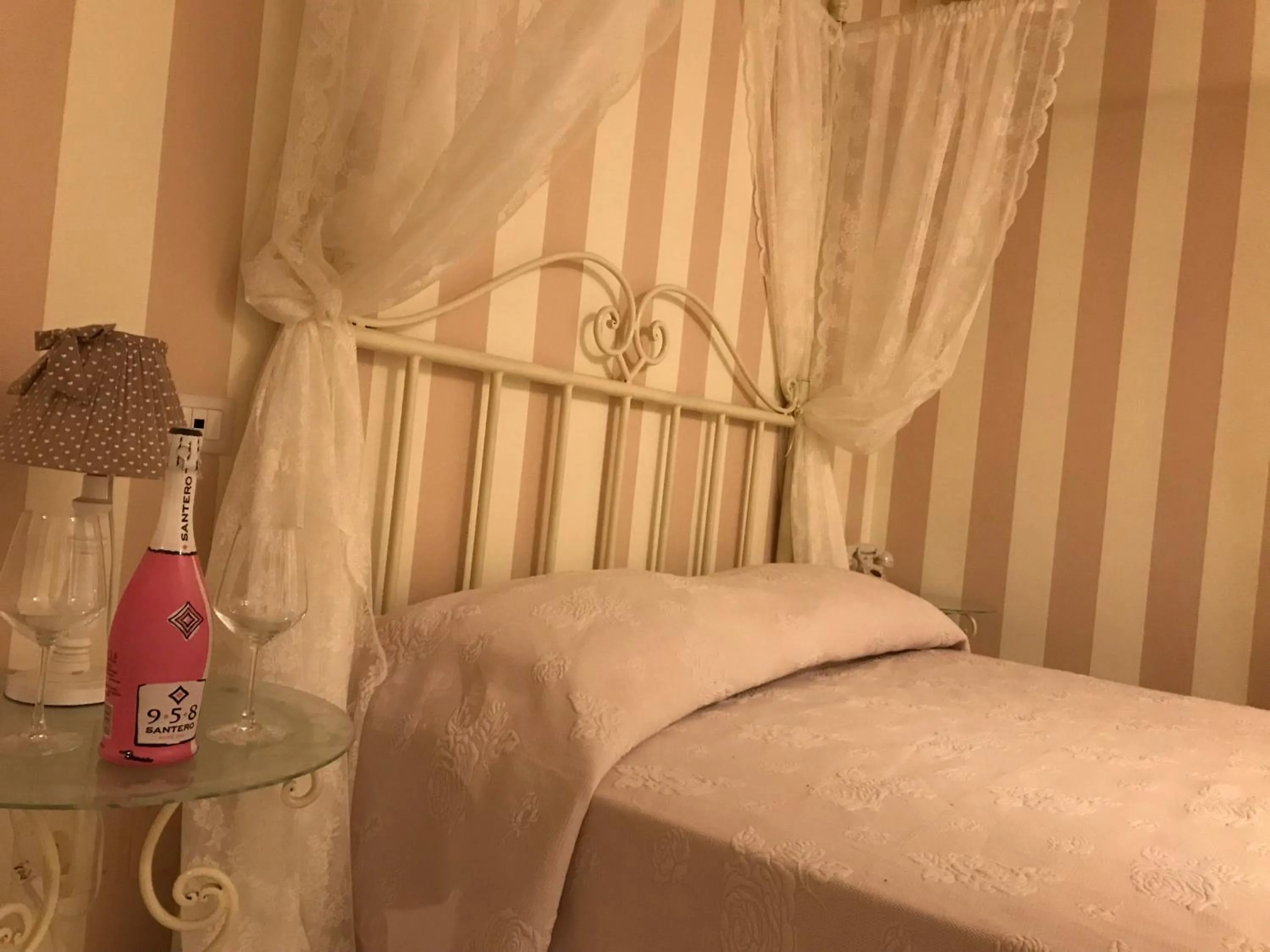 Bed in Ca' del Conte - Maison de Charme