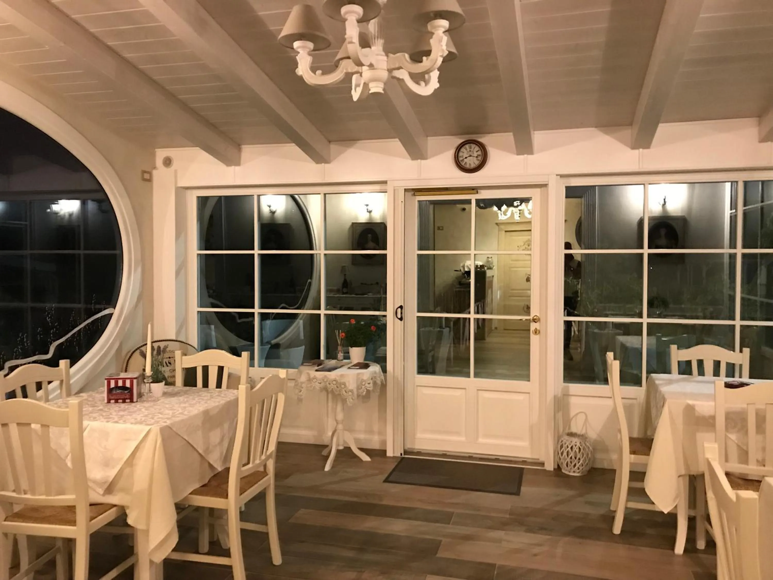 Dining area in Ca' del Conte - Maison de Charme