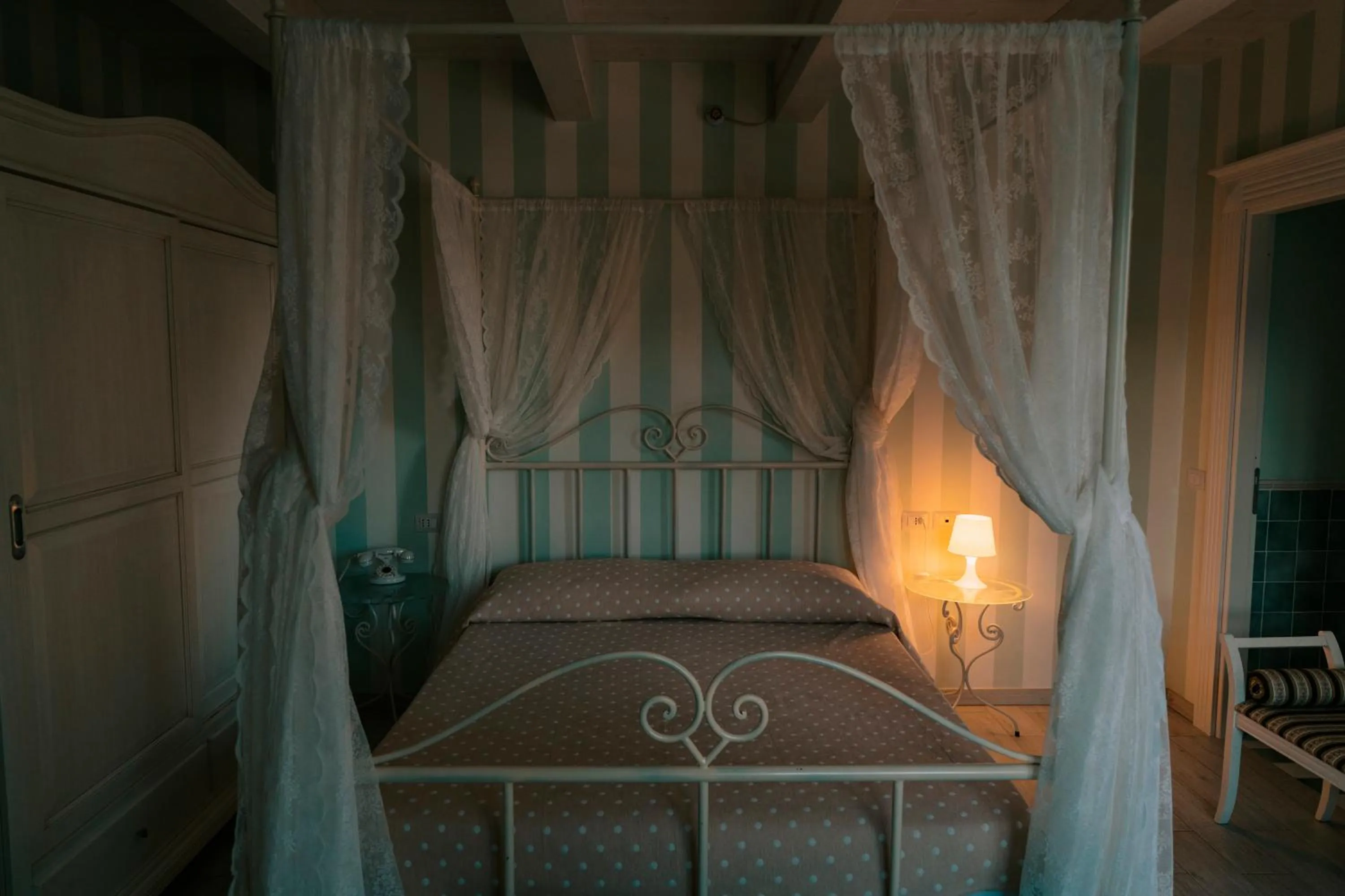 Bedroom, Bed in Ca' del Conte - Maison de Charme