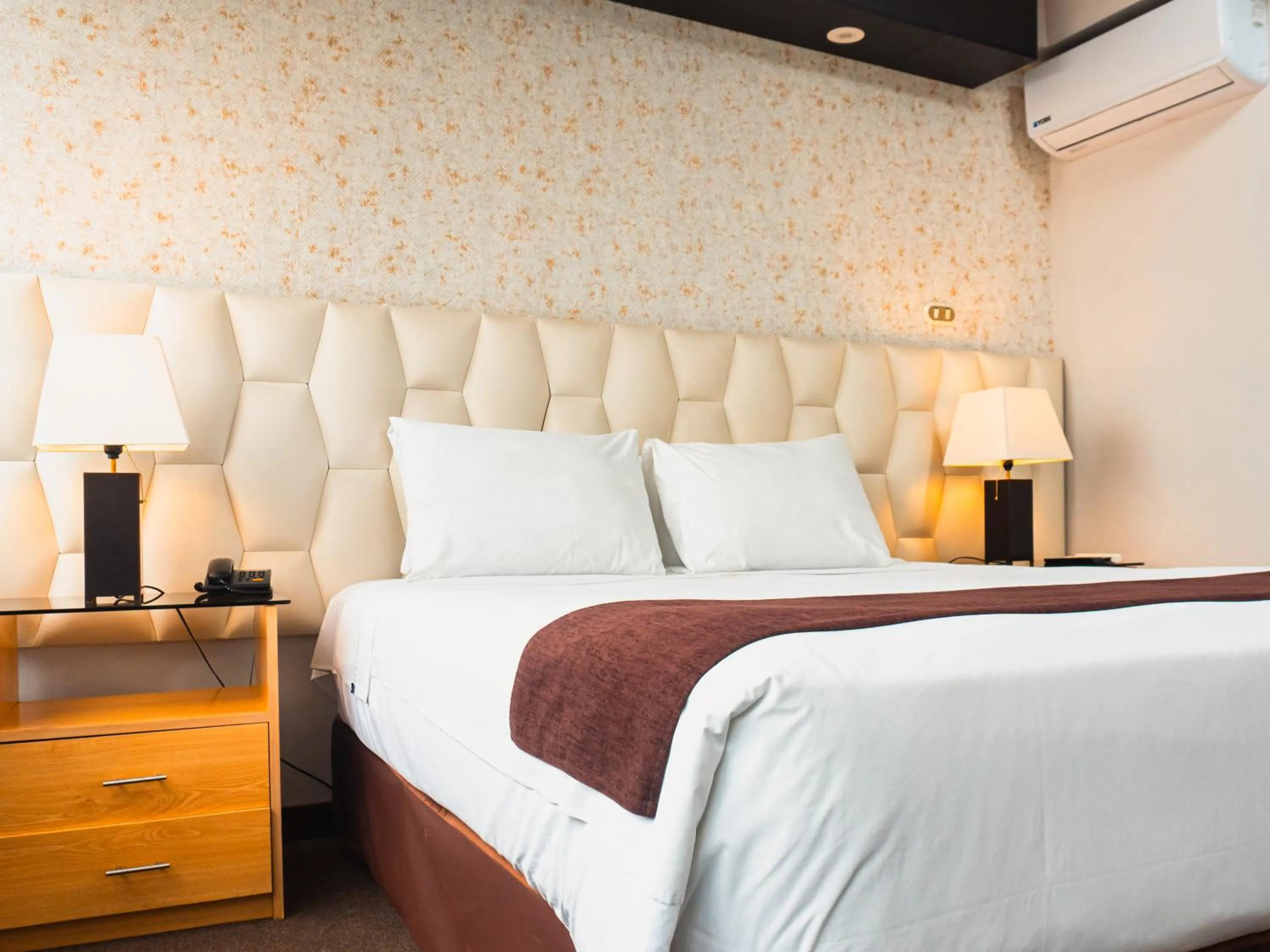 Bed in Hotel Ferré Miraflores