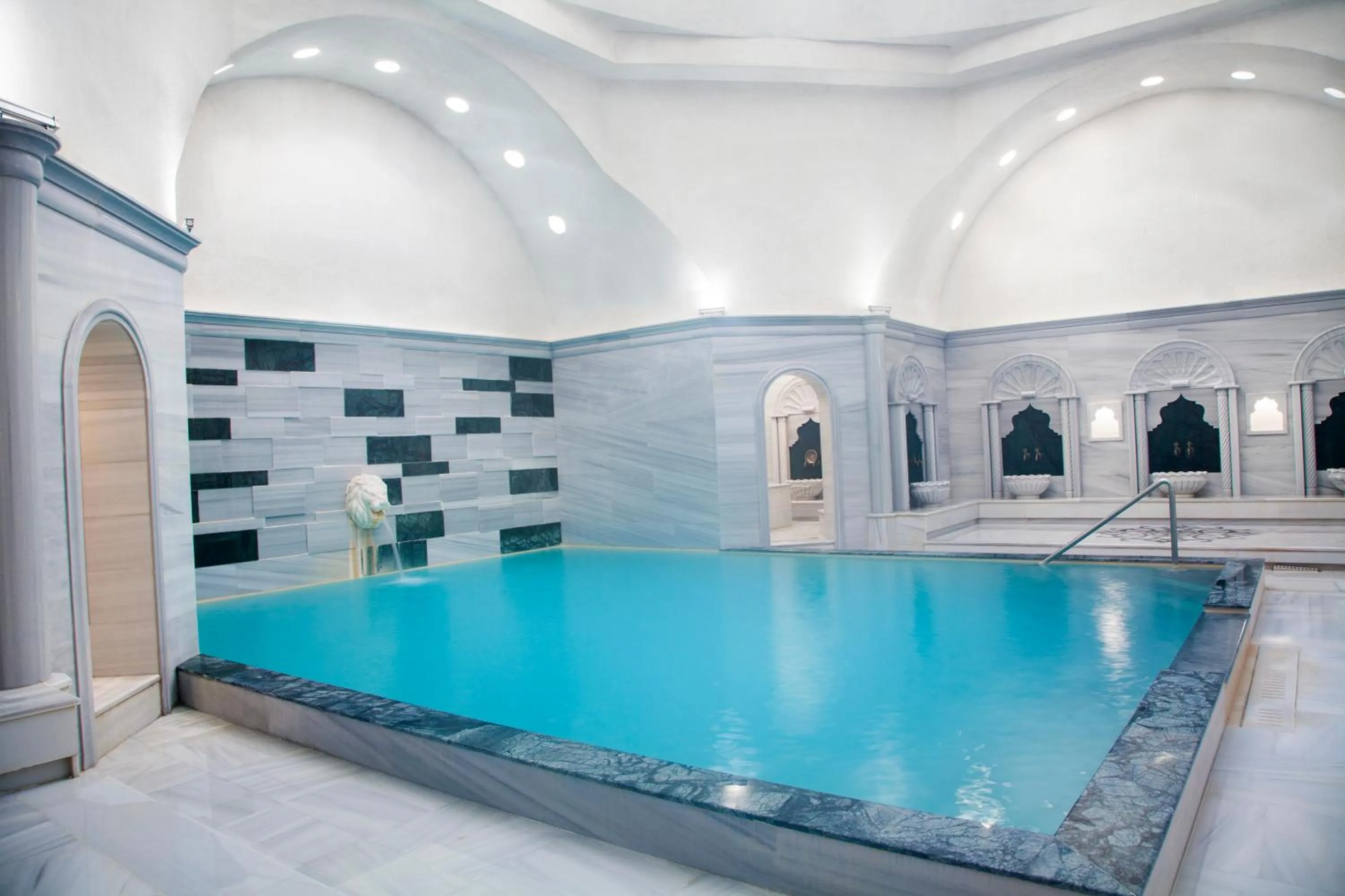 Hot Spring Bath in Gulumser Hatun Termal Hotel & Spa