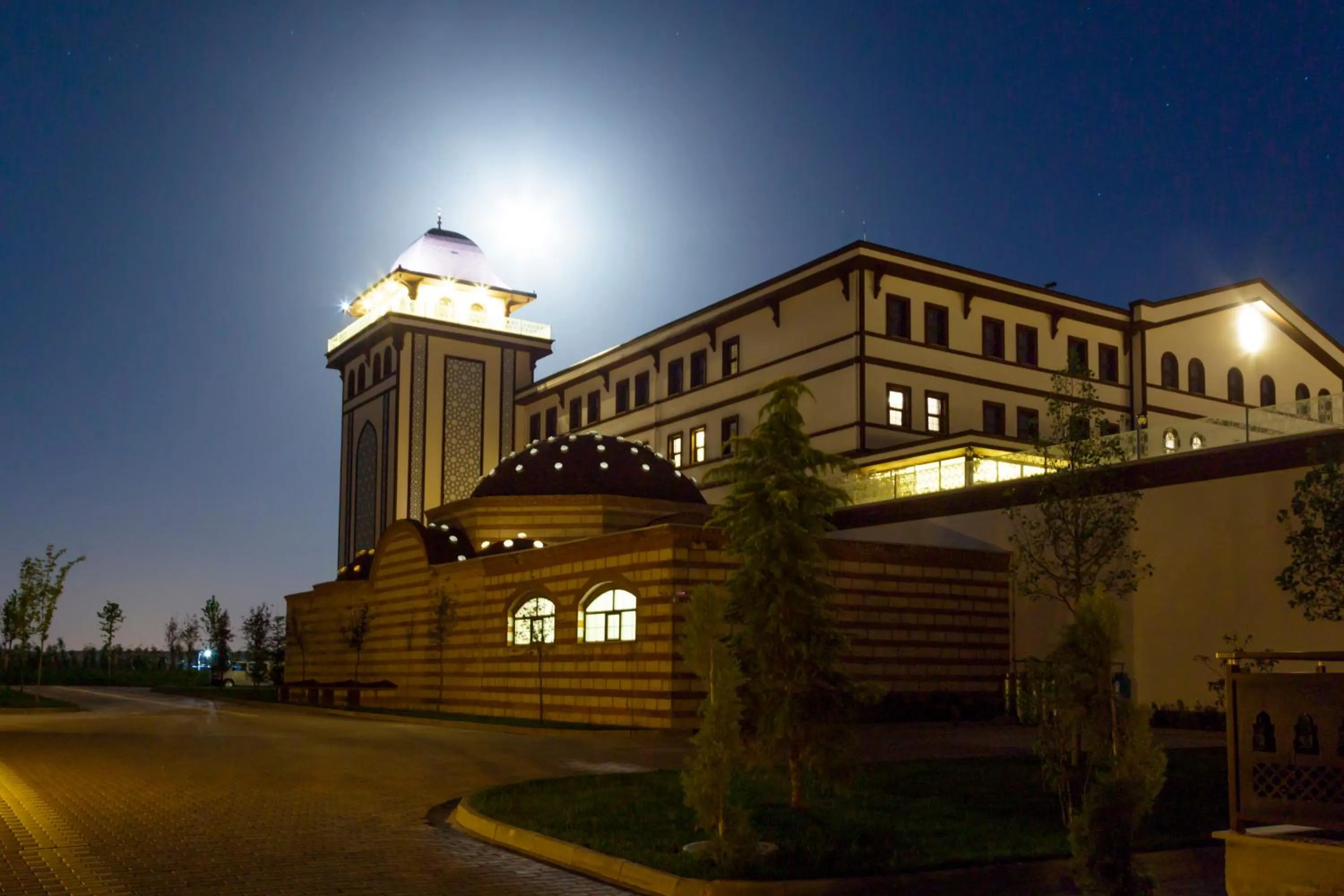 Property building in Gulumser Hatun Termal Hotel & Spa