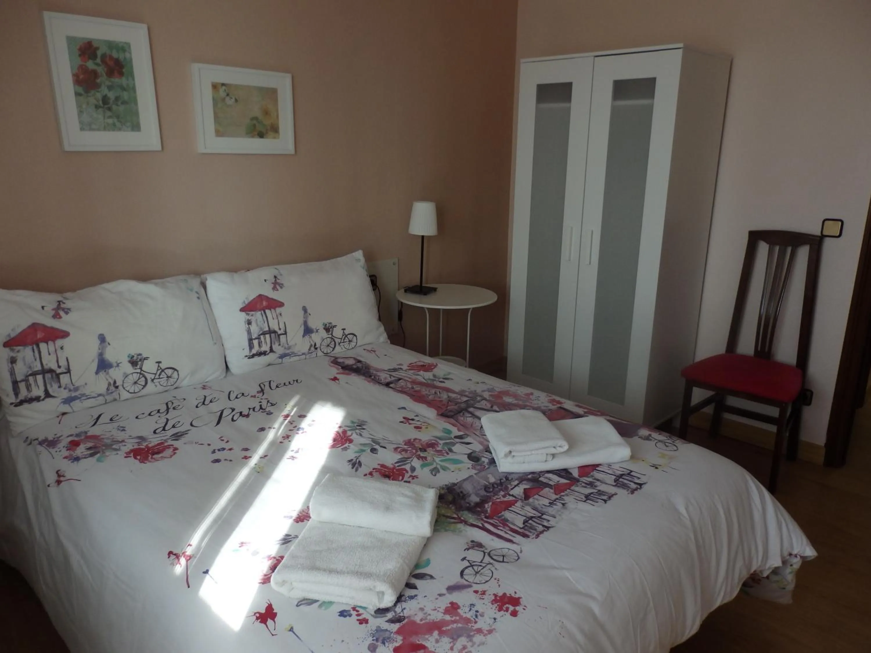 Photo of the whole room, Bed in Alojamientos Olga