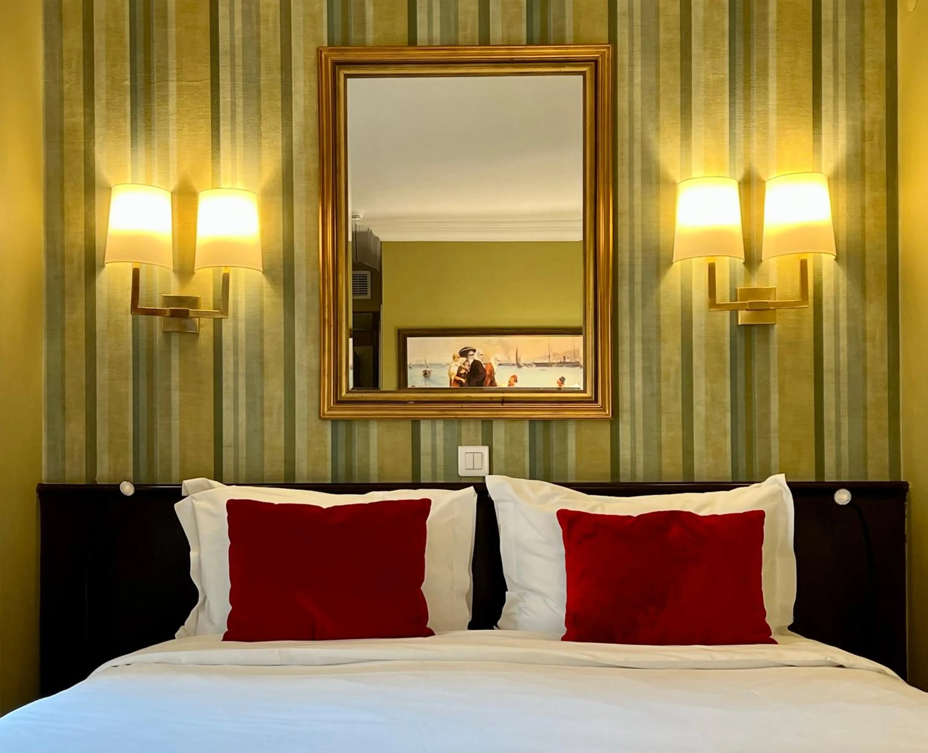 Bed in Hotel Ibrahim Pasha