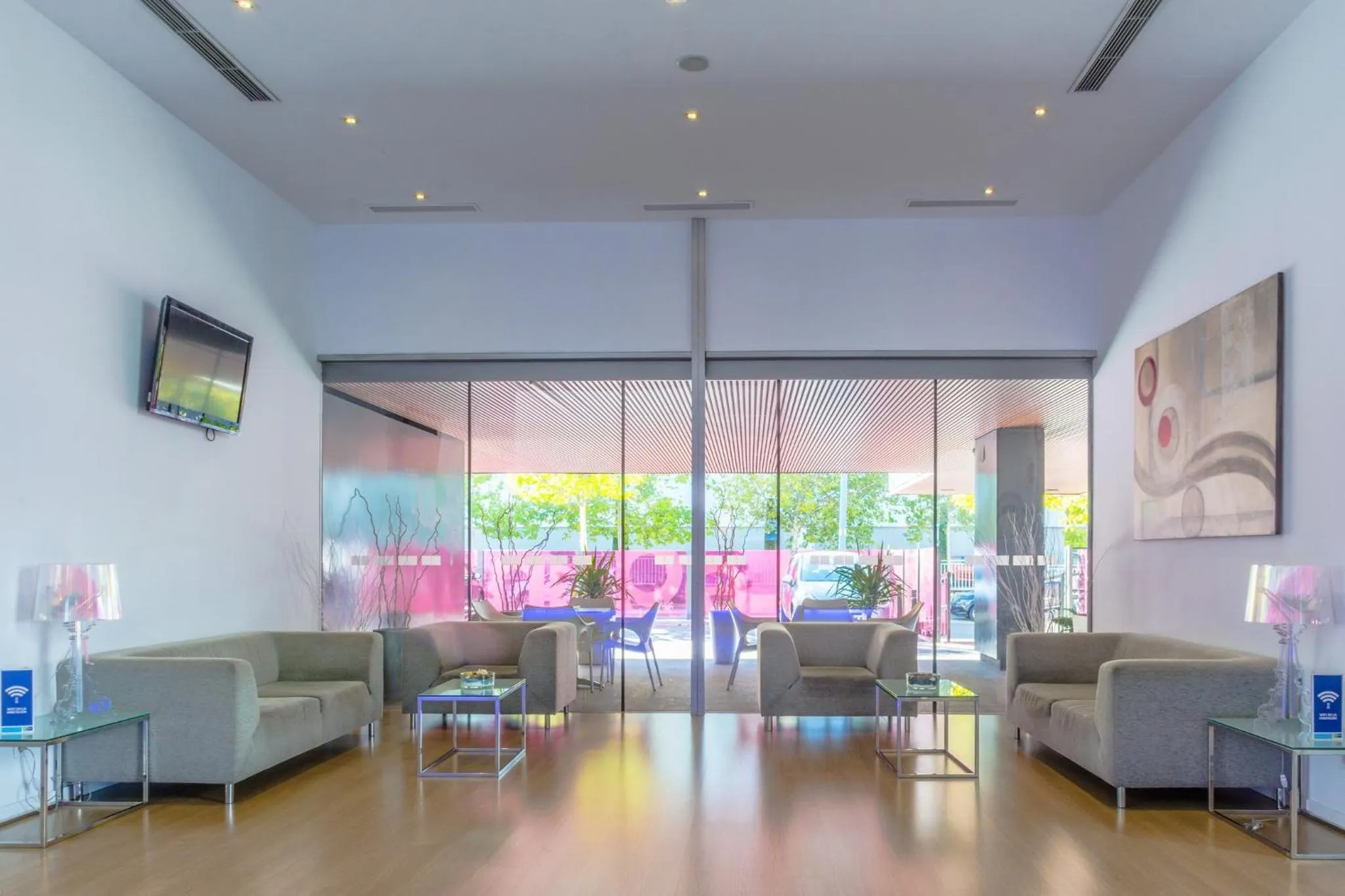 Restaurant/places to eat in Holiday Inn Express Madrid Leganes by IHG