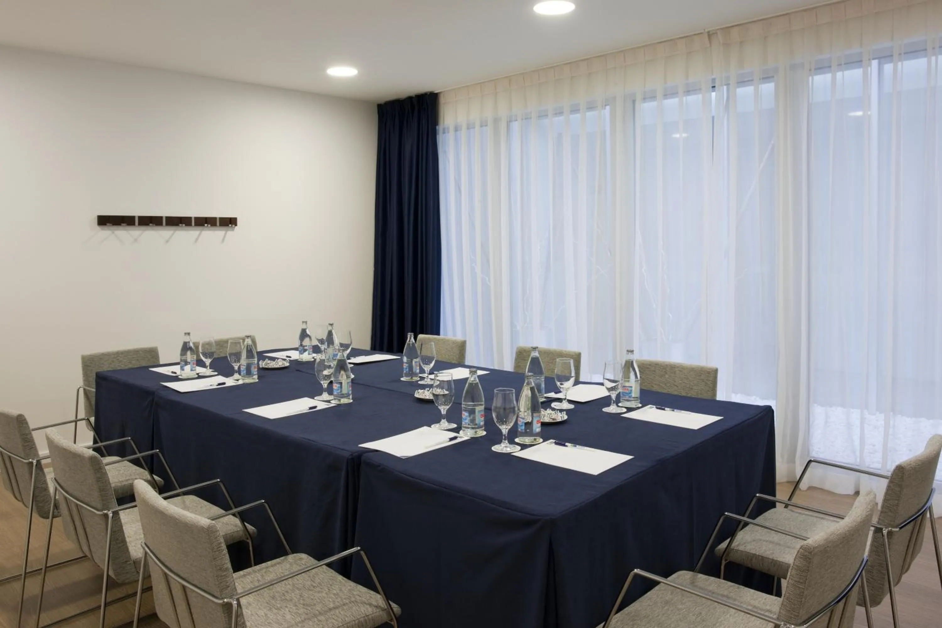 Meeting/conference room in Holiday Inn Express Madrid Leganes by IHG
