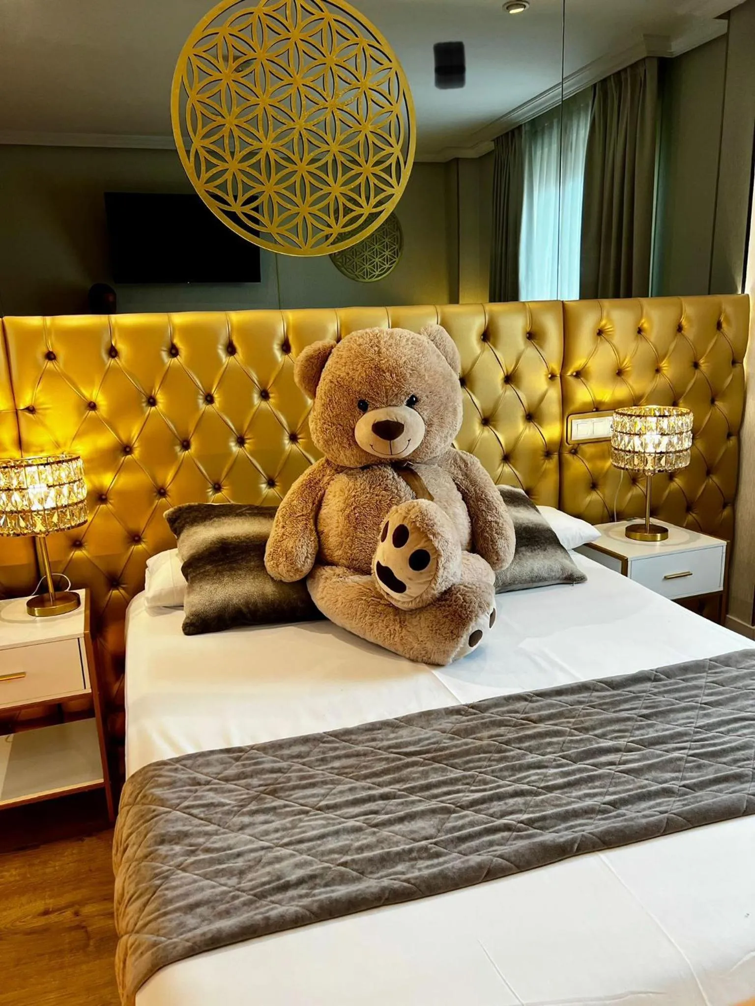 Bed in Hotel Suites Feria de Madrid