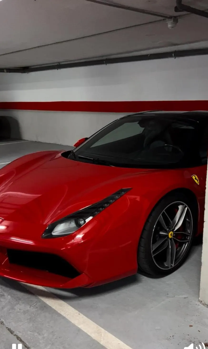 Parking in Hotel Suites Feria de Madrid