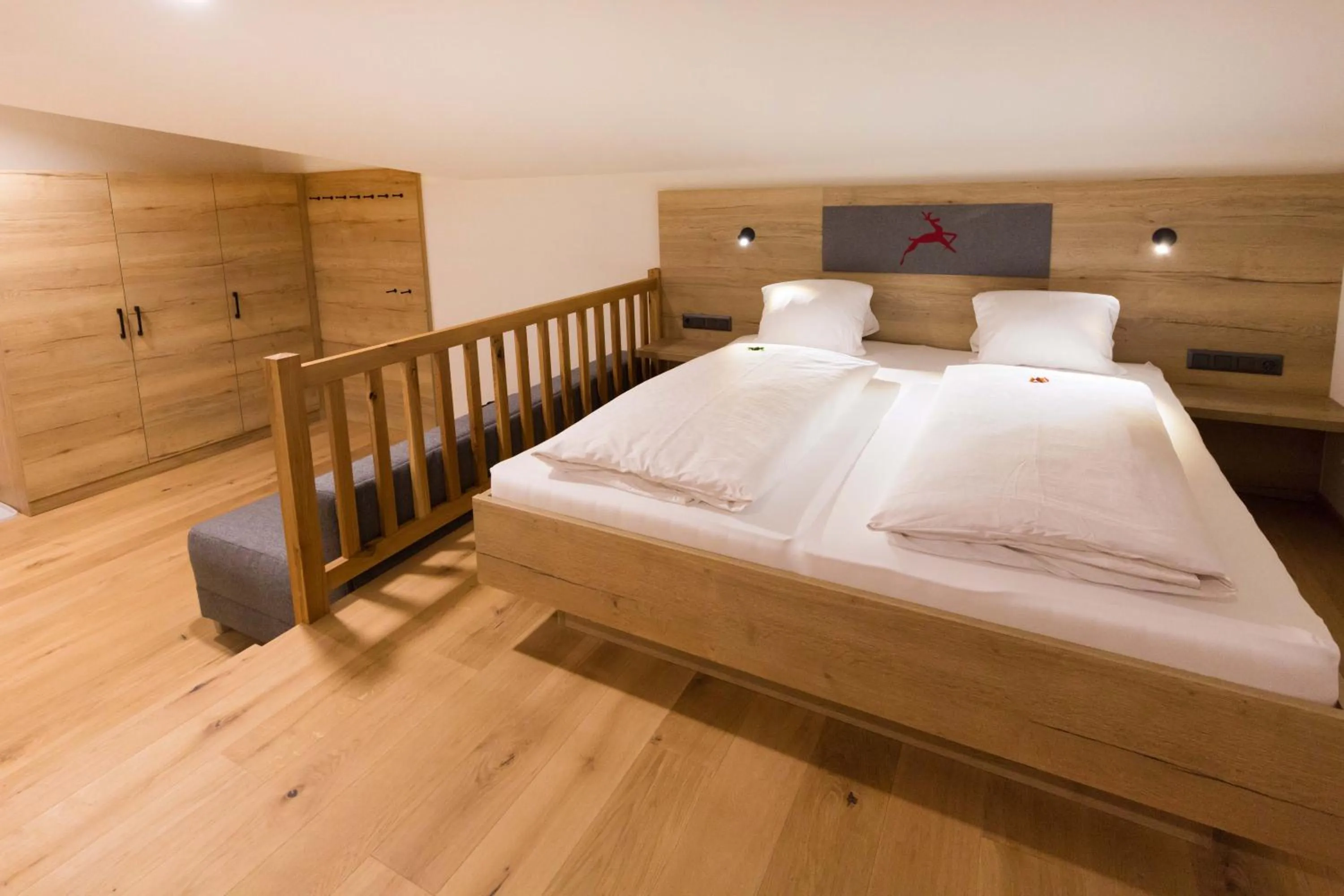 Living room, Bed in Hotel Rosner