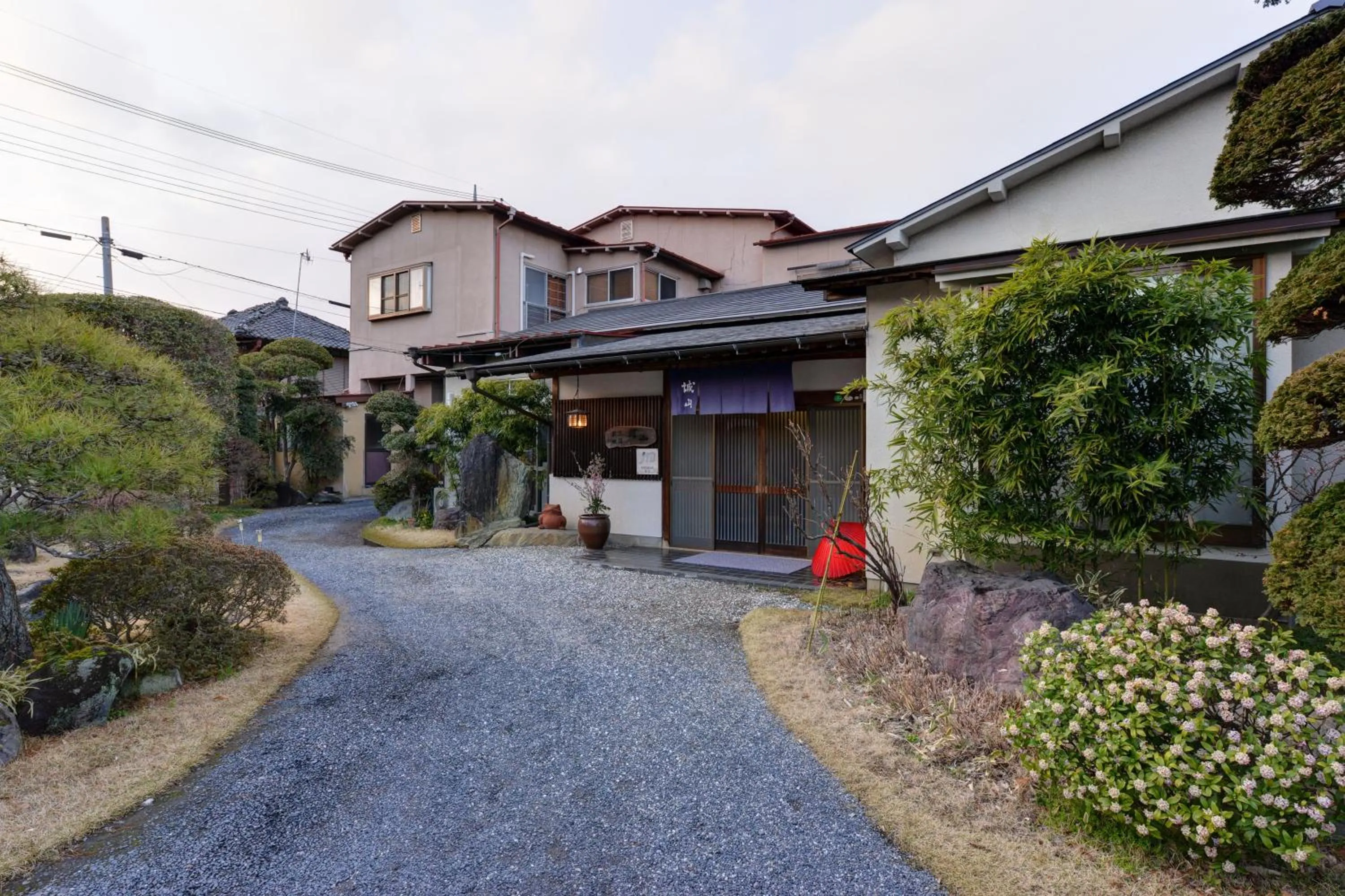 Facade/entrance in Kappo Ryokan Shiroyama