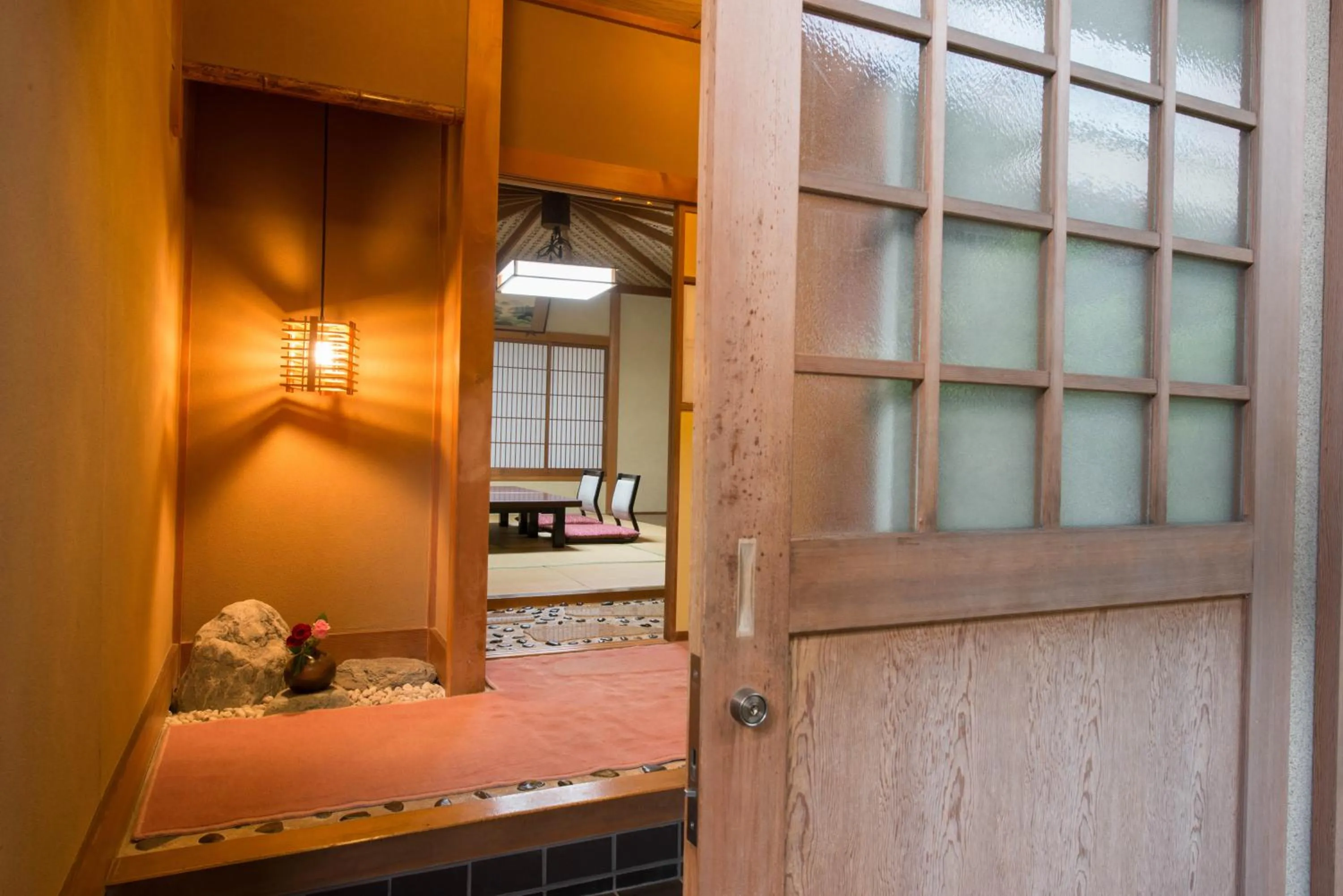 Photo of the whole room, Bed in Kappo Ryokan Shiroyama