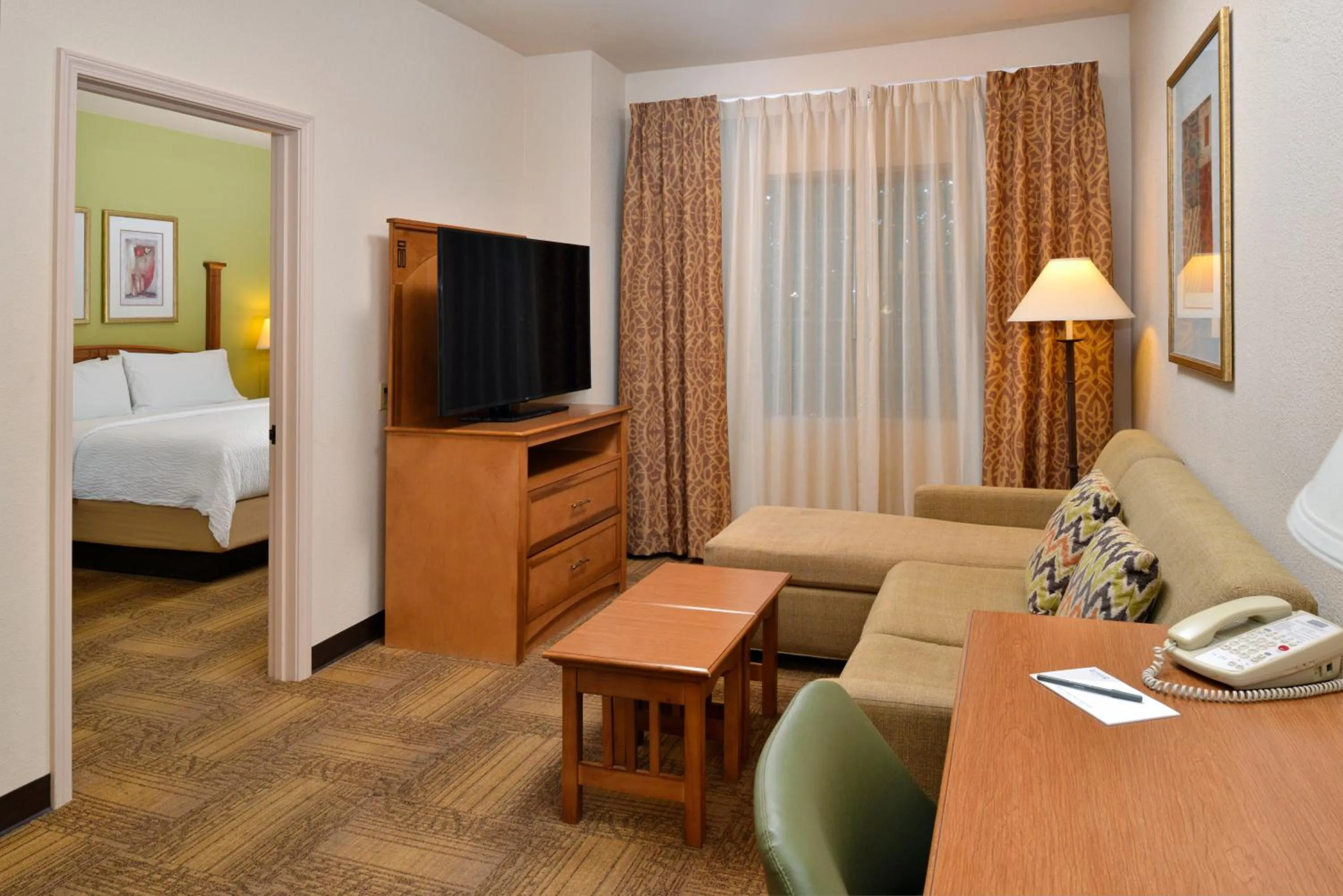 Living room, Bed in Staybridge Suites Las Cruces by IHG