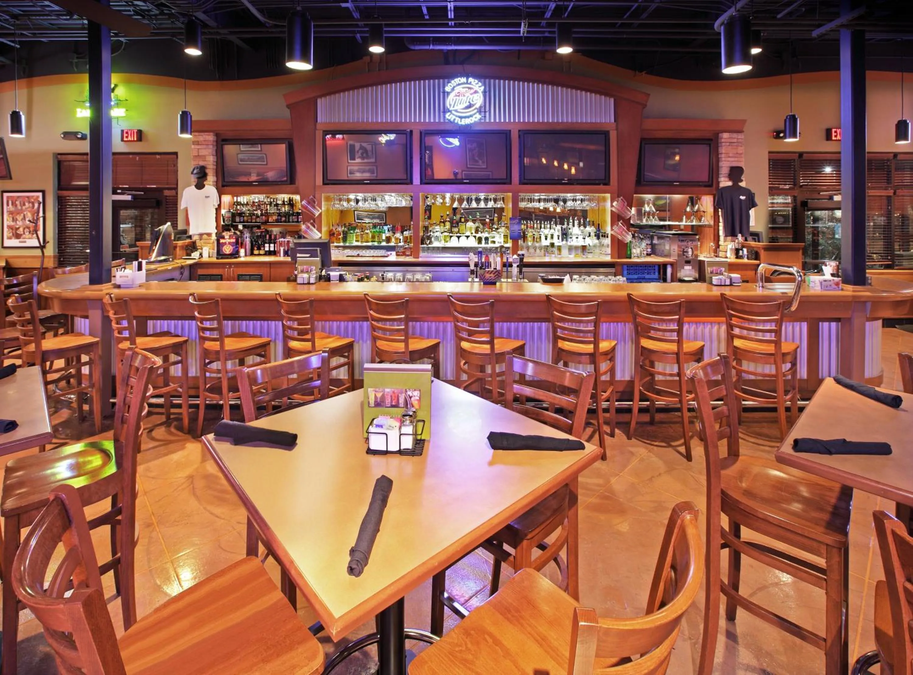 Lounge or bar in Holiday Inn Little Rock-Airport-Conference Center by IHG