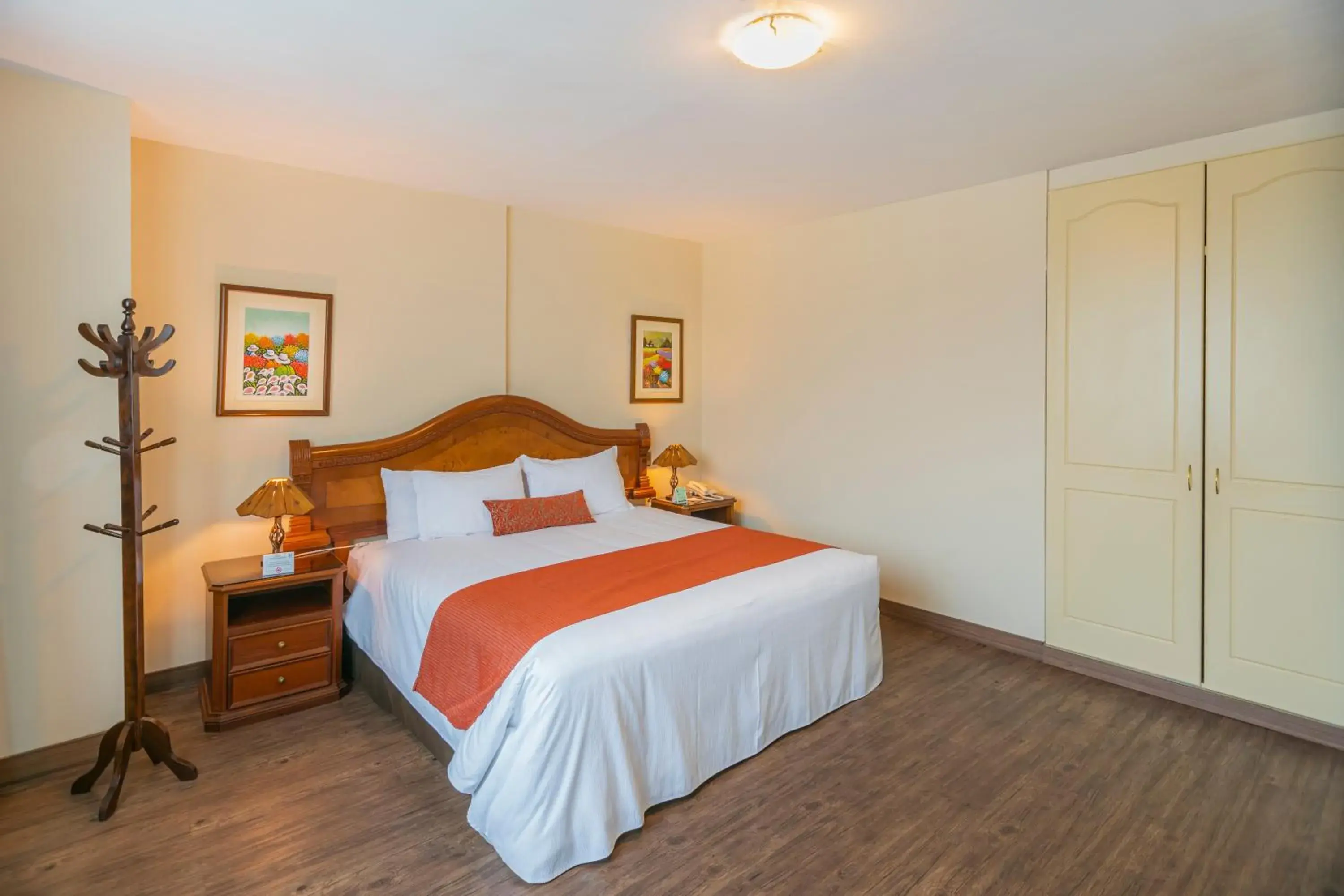 Junior Suite in Miraflores Colon Hotel Junior Suite in Miraflores Colon Hotel