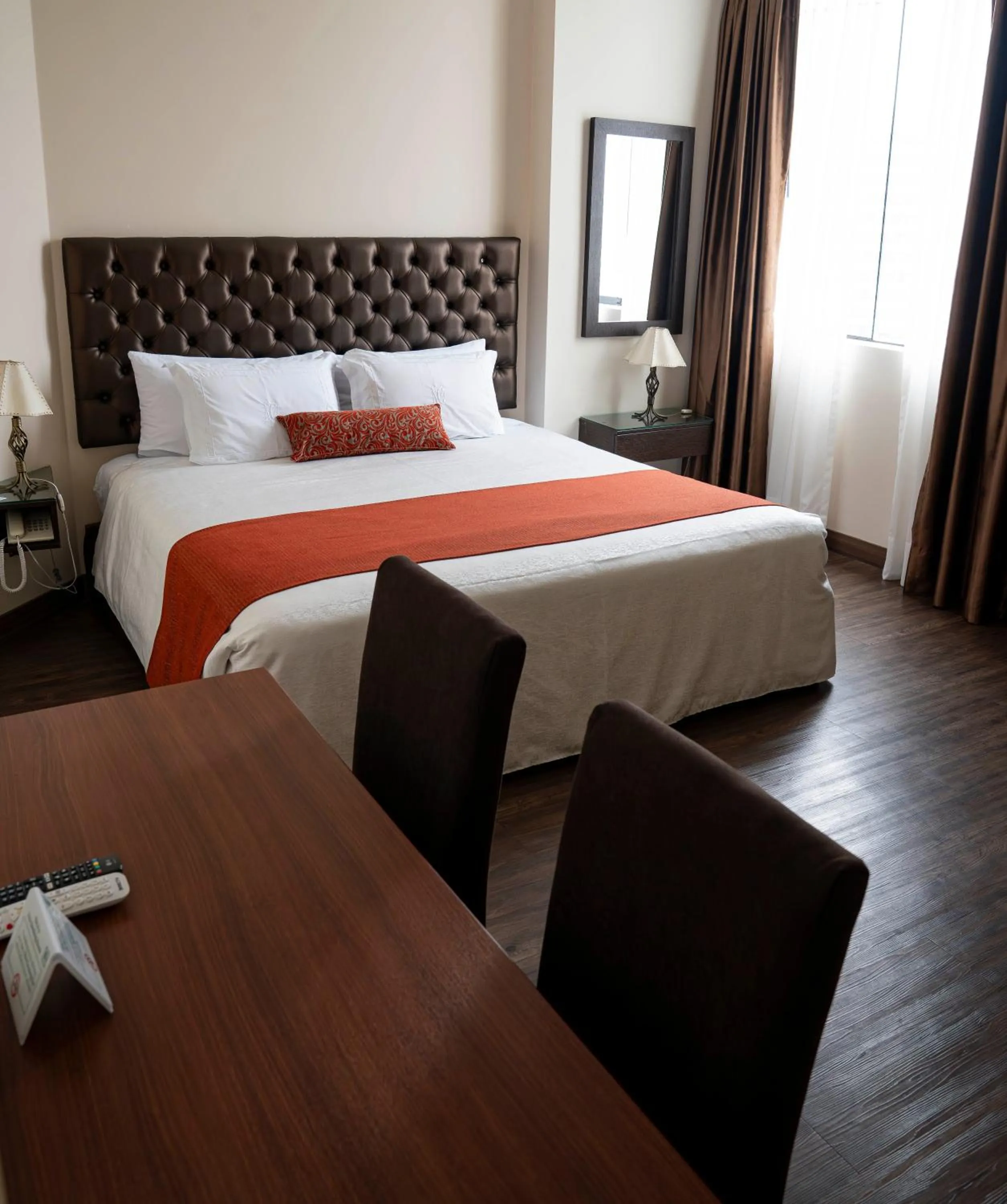 Bed in Miraflores Colon Hotel