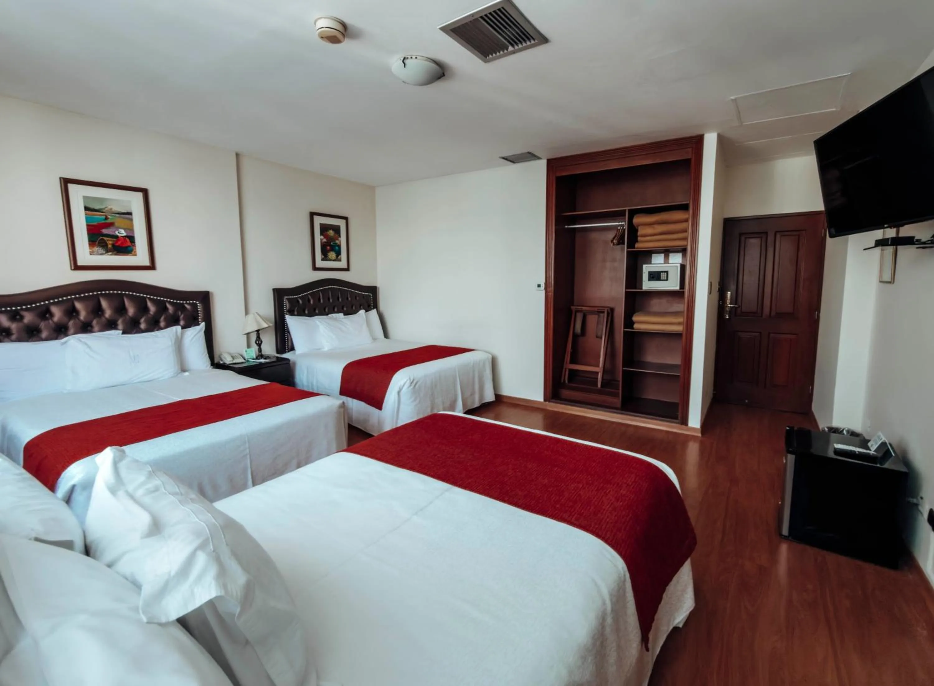 Other, Bed in Miraflores Colon Hotel