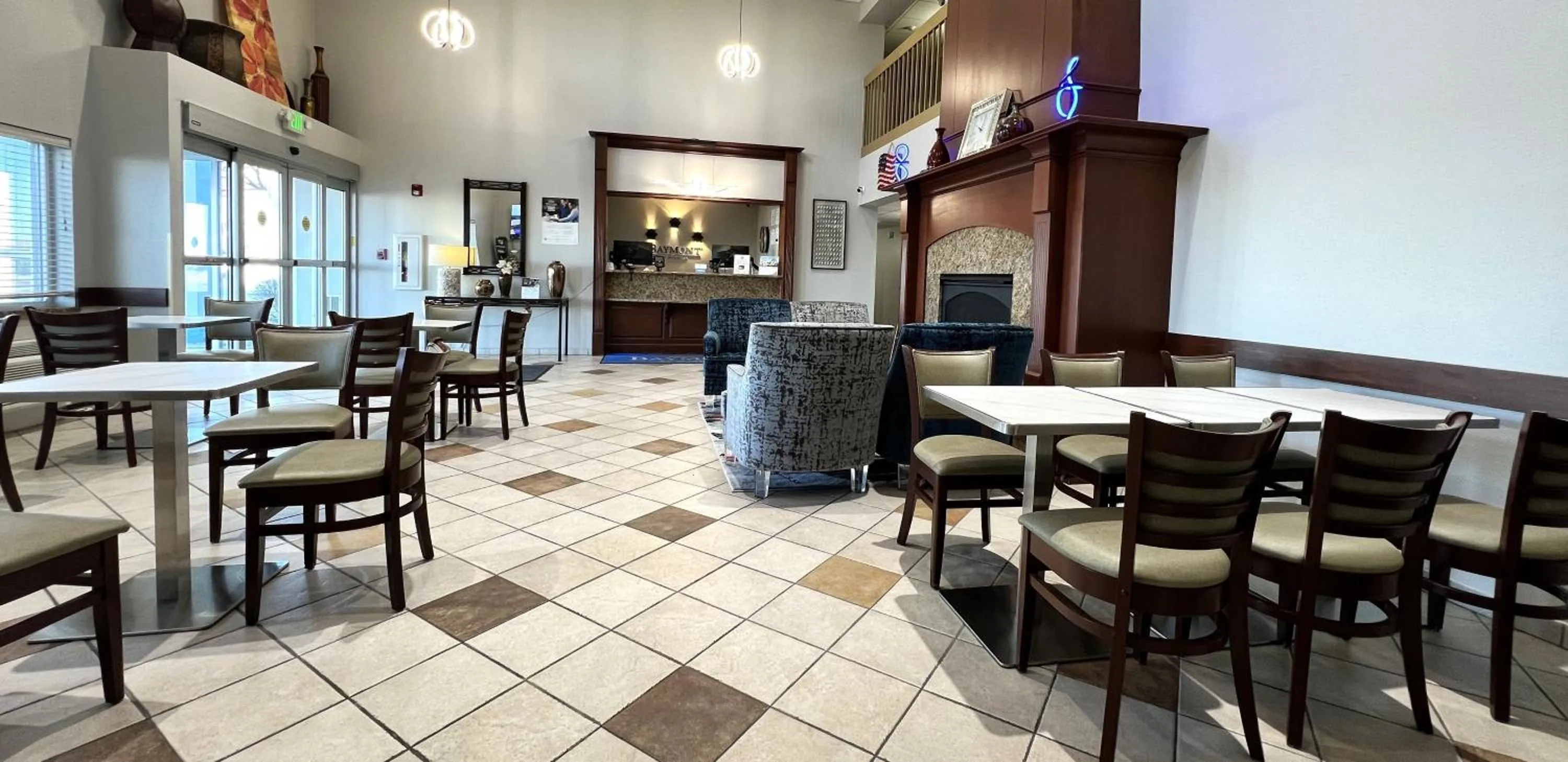 Breakfast in Baymont by Wyndham Litchfield