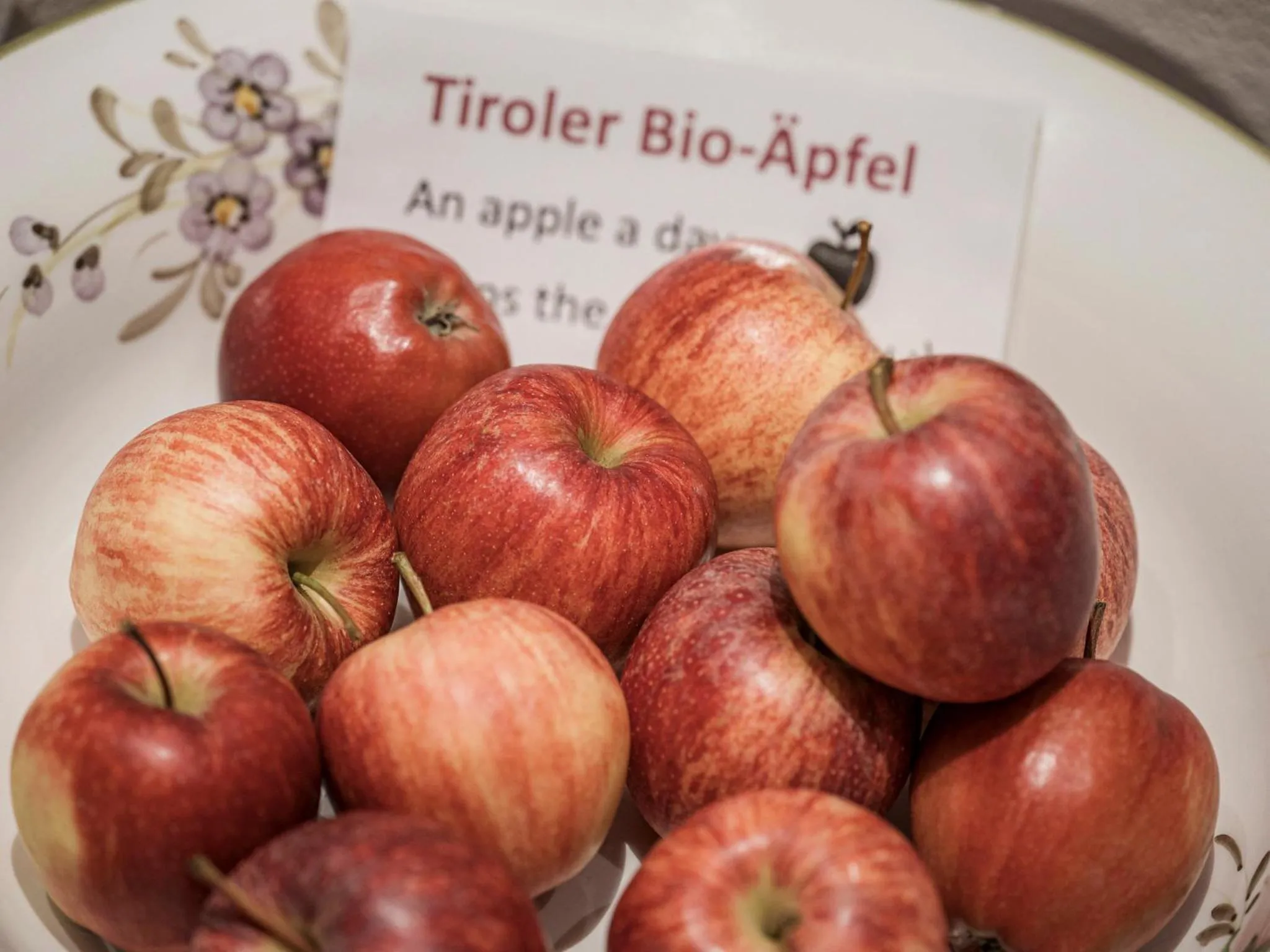 Food in Apparthotel "Landhaus Veronika"