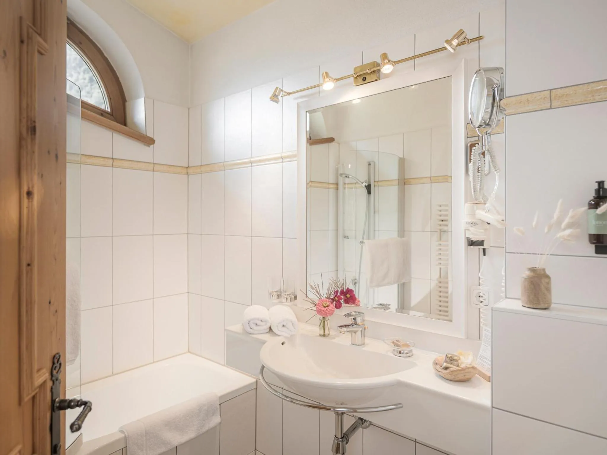 Bathroom in Apparthotel "Landhaus Veronika"