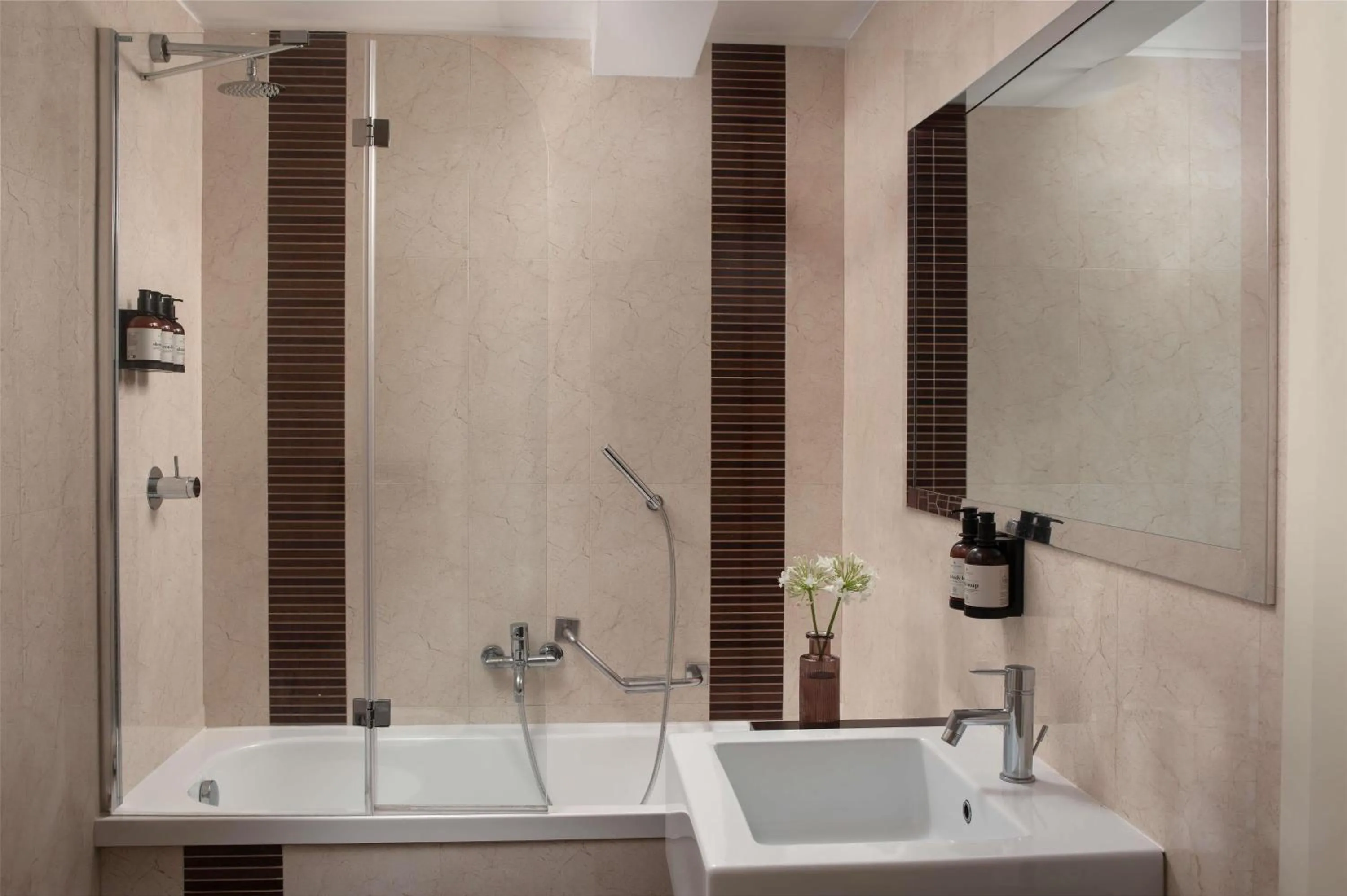 Bathroom in NH Collection Roma Giustiniano