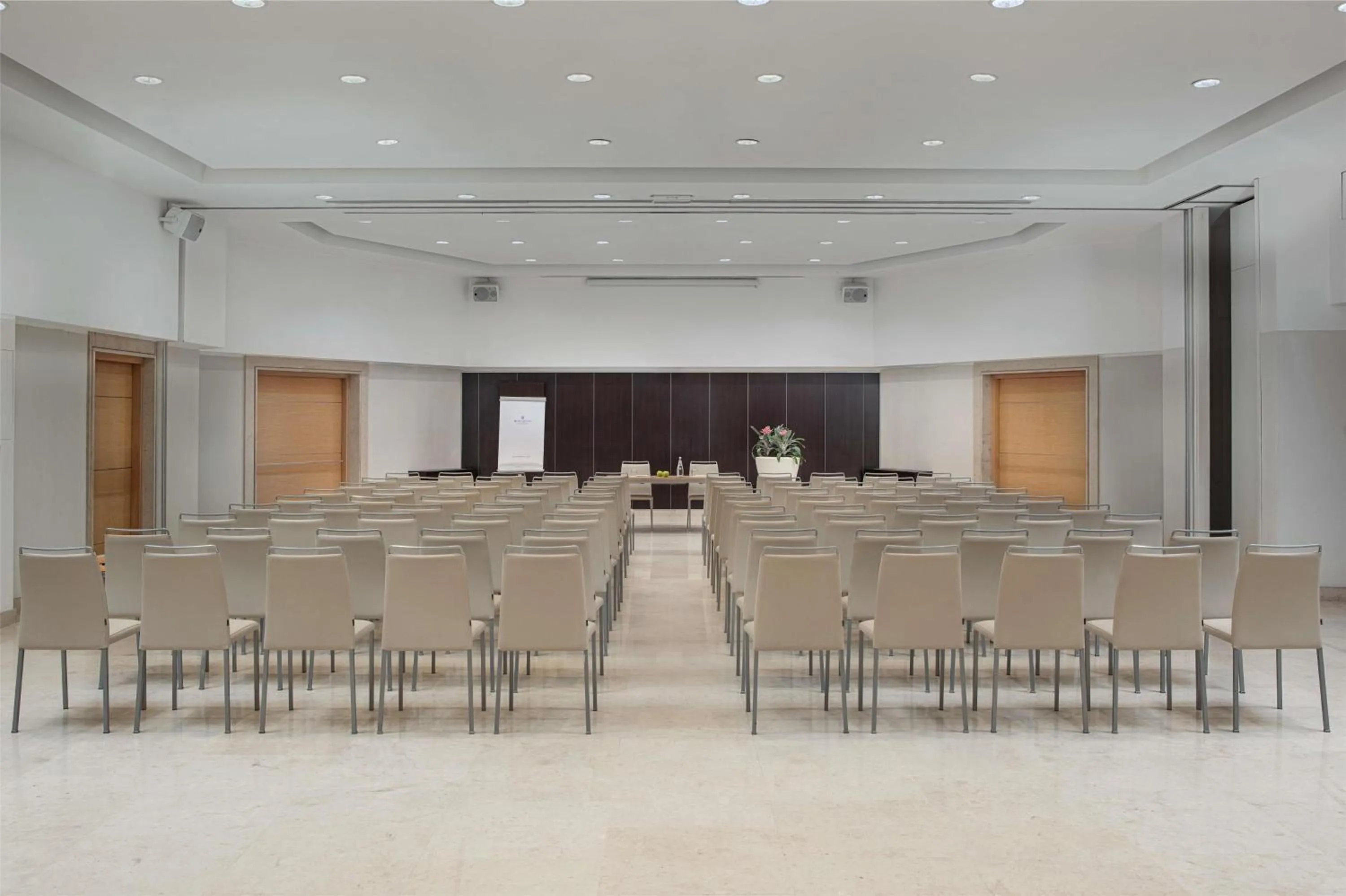 Meeting/conference room in NH Collection Roma Giustiniano