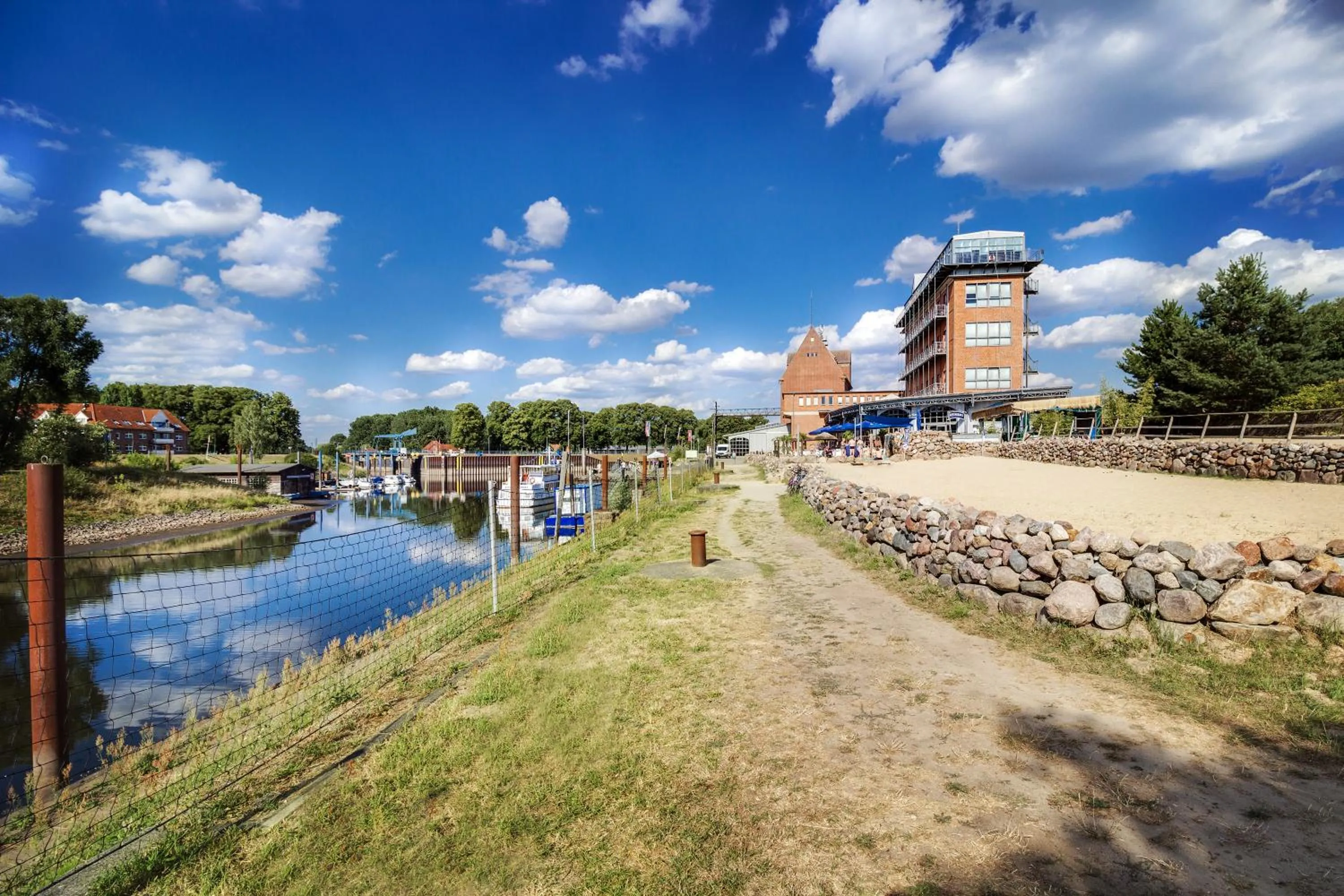 Property building in Hotel Dömitzer Hafen