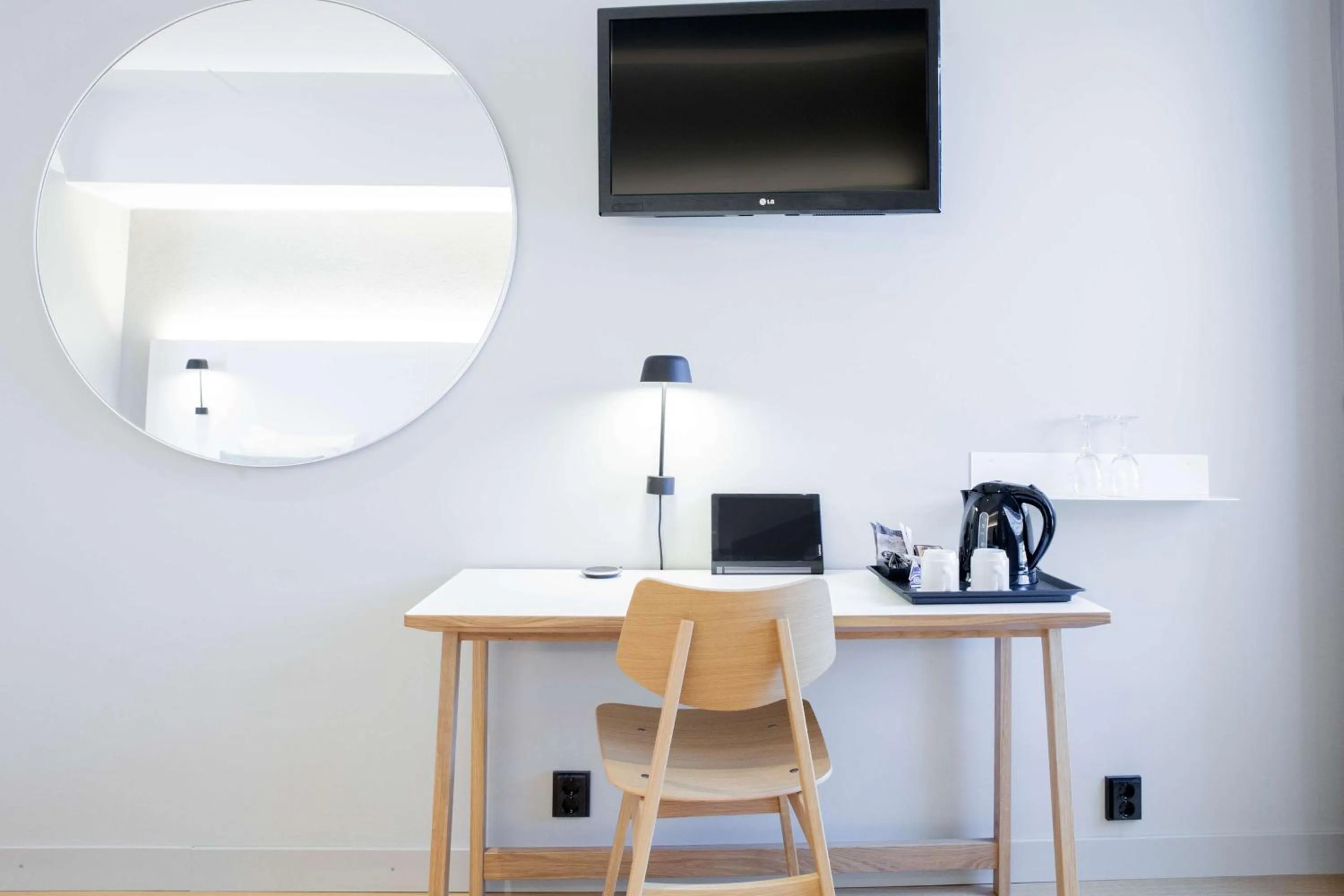 Bedroom in Scandic Helsinki Aviapolis