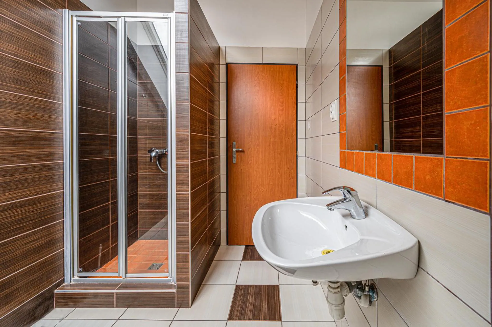 Shower in Inter hostel Liberec