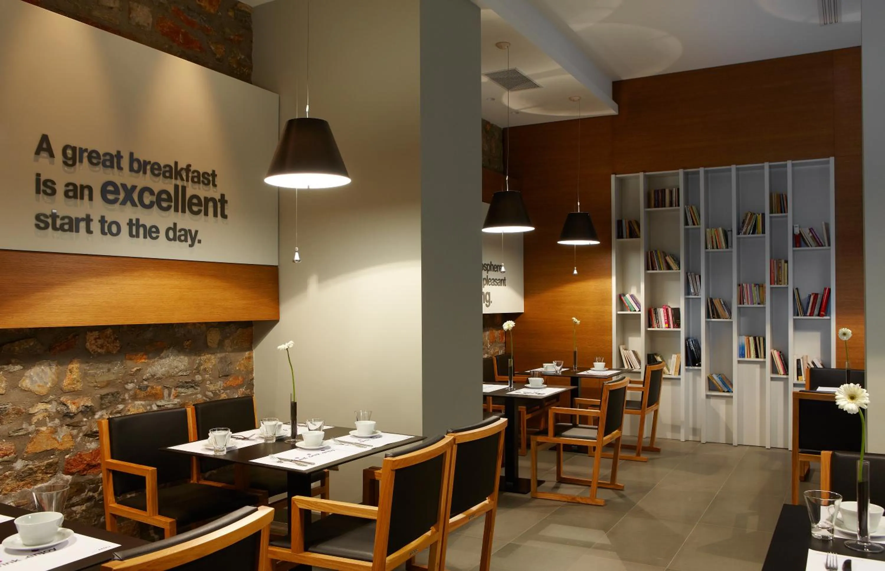 Restaurant/places to eat in Aegli Hotel Volos