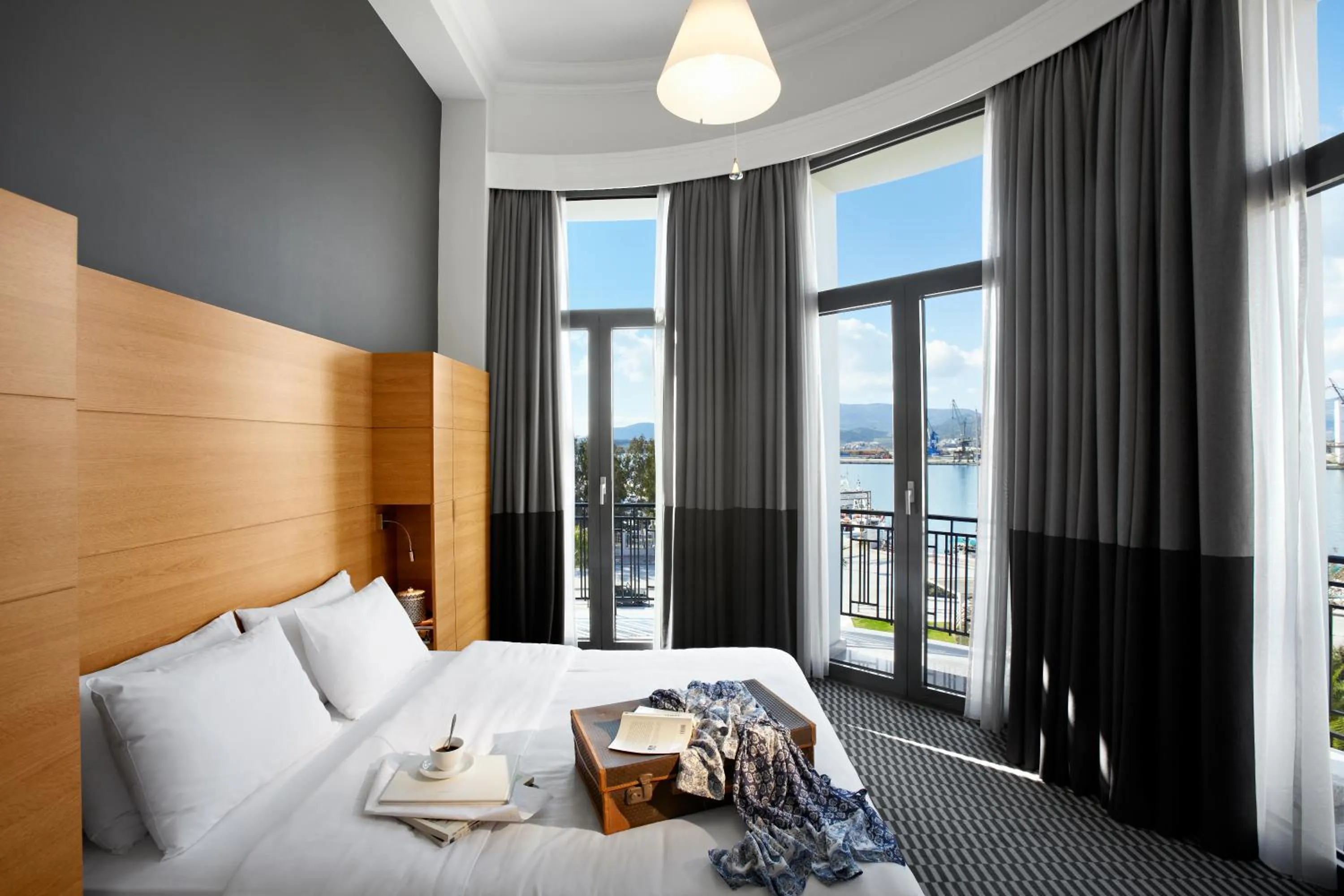 Day, Bed in Aegli Hotel Volos