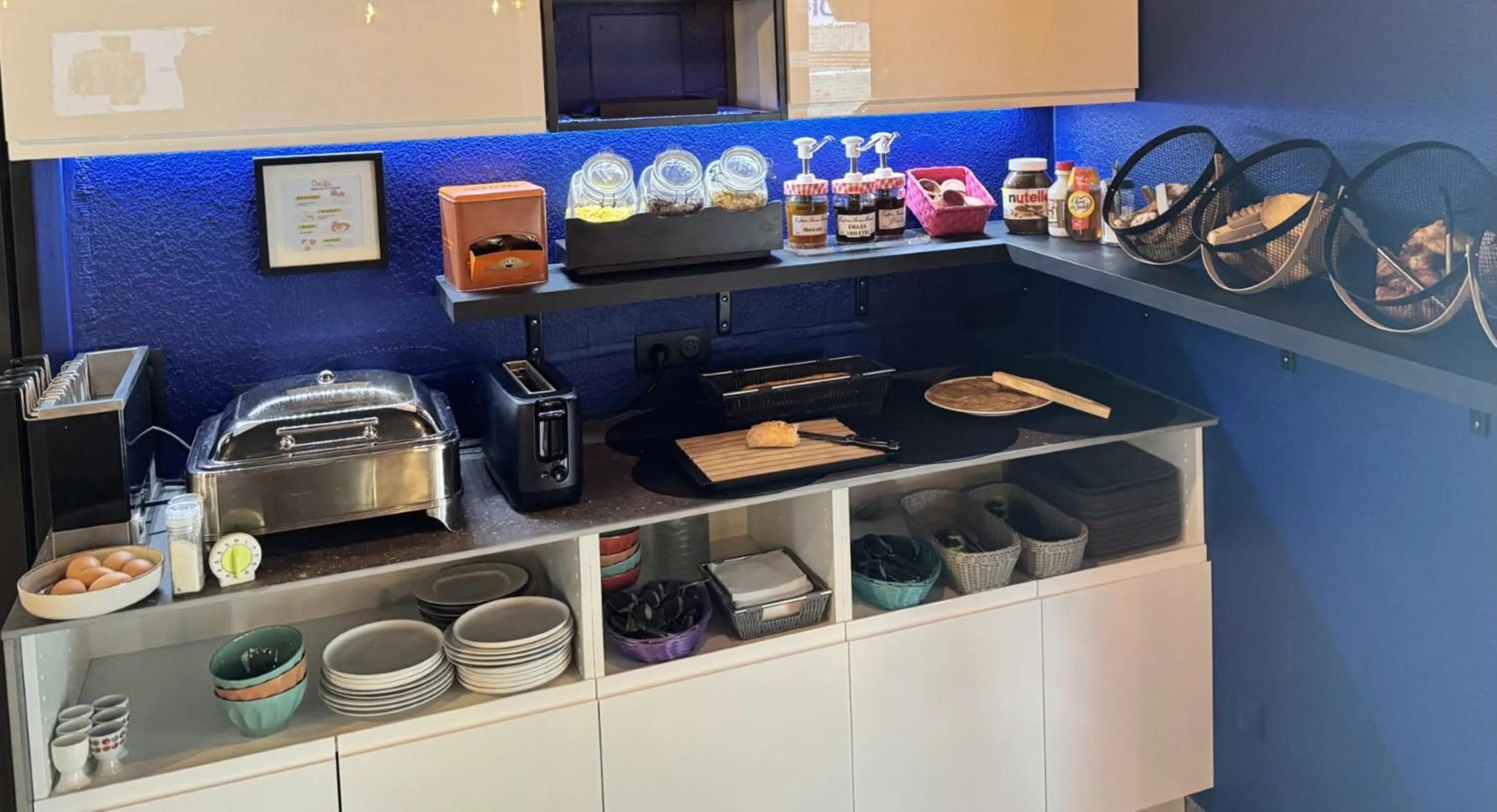 Food and drinks in Hotel Restaurant Kyriad Brive Centre