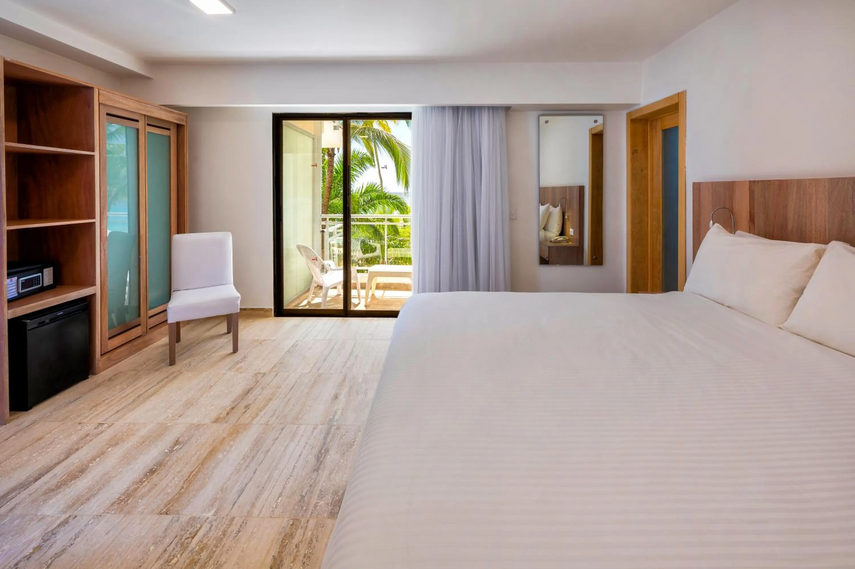 Bed in Viva Dominicus Palace by Wyndham, A Trademark All Inclusive