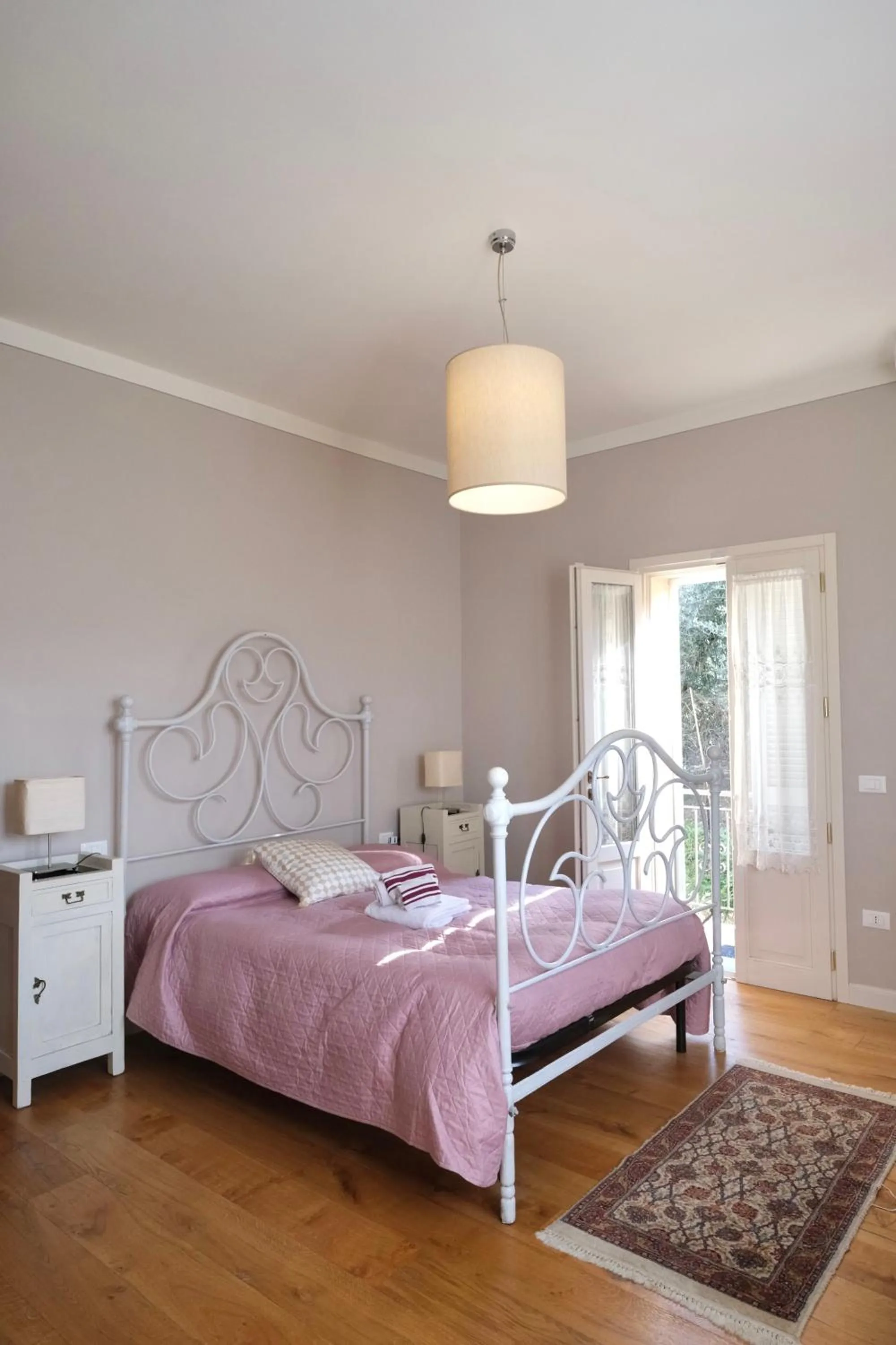 Photo of the whole room, Bed in B&B Orsobigio