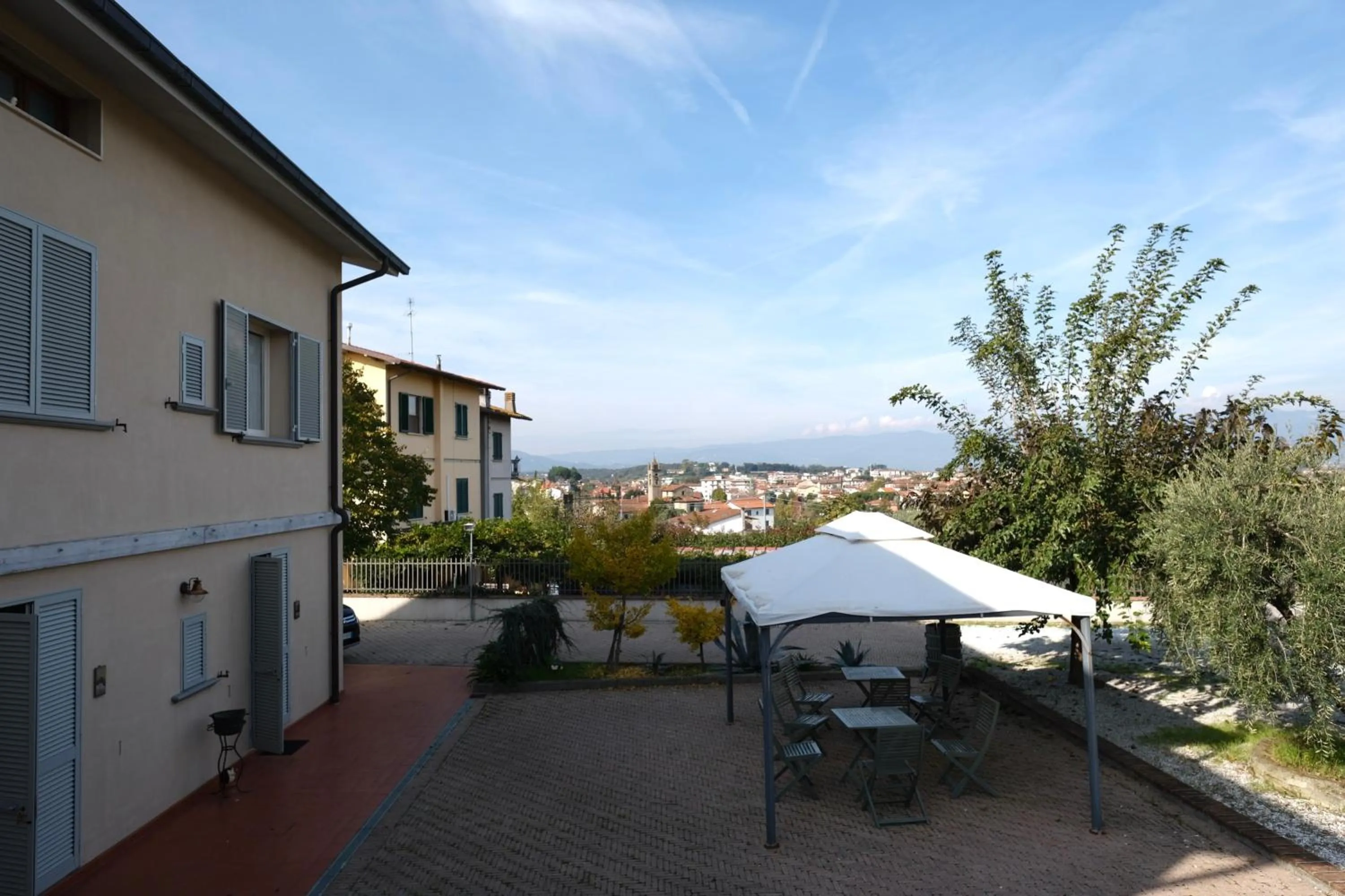 Garden in B&B Orsobigio