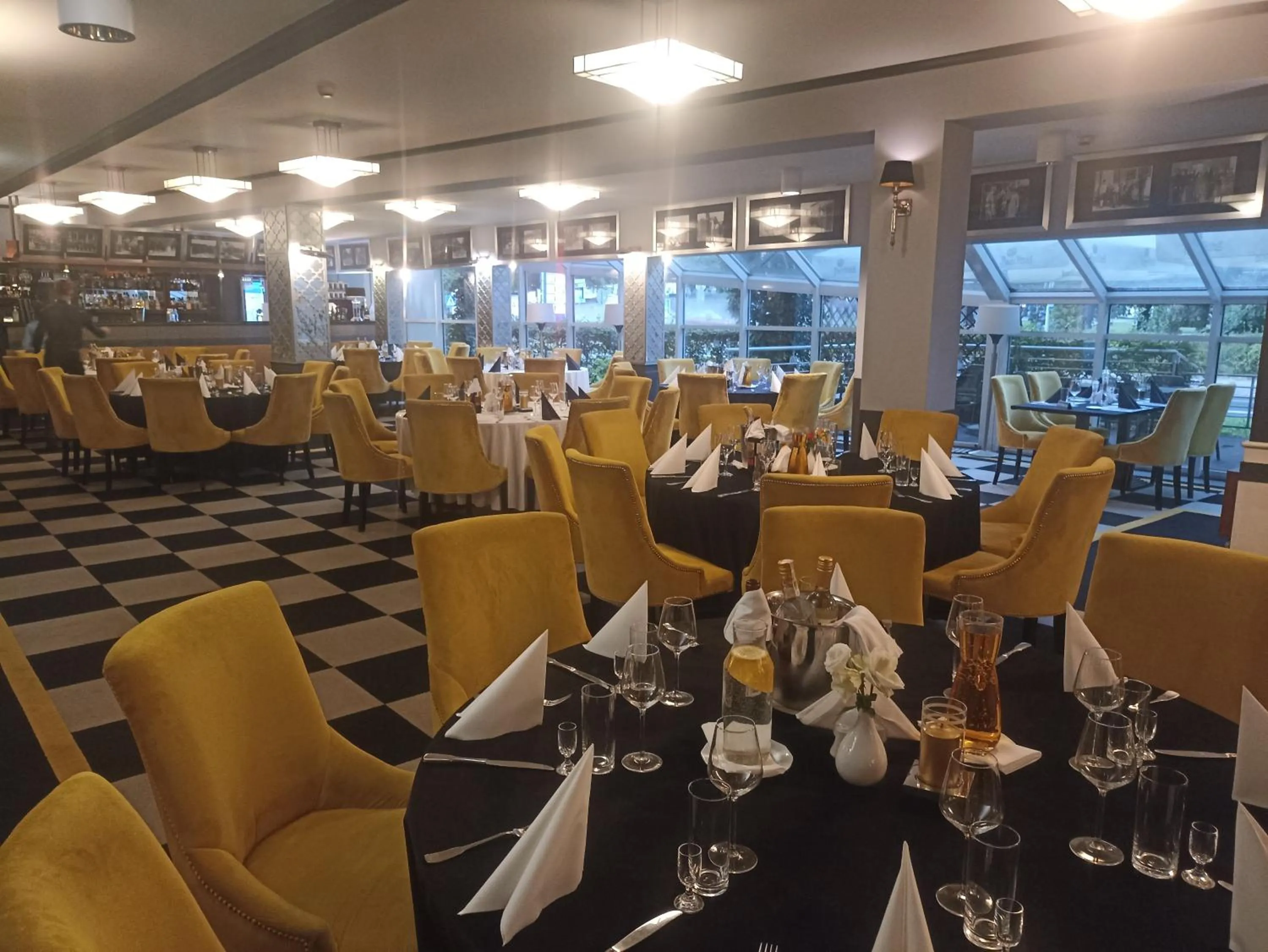 Restaurant/places to eat in Hotel Mościcki