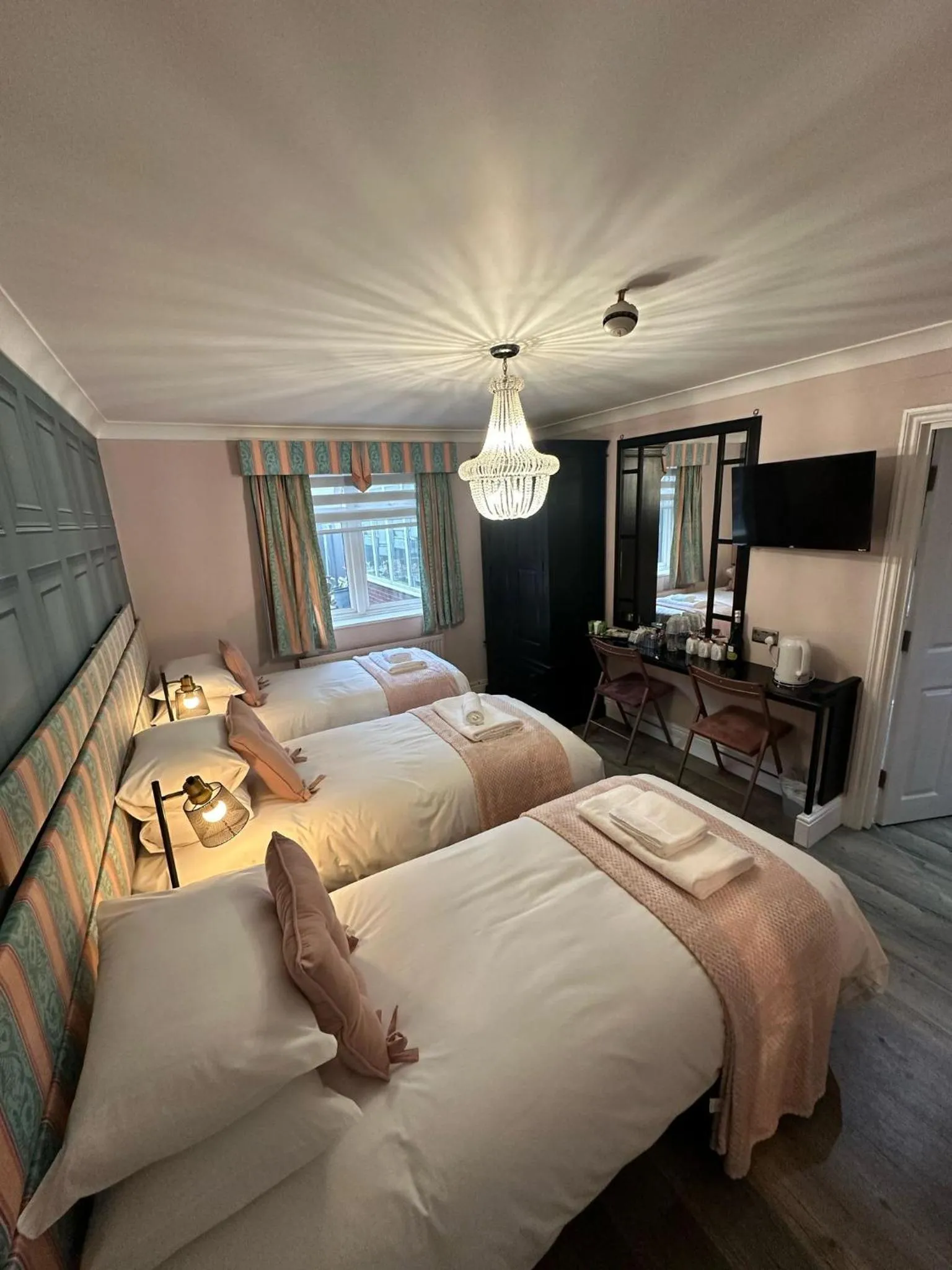 Bed in The Cambridge Guest House by Tas