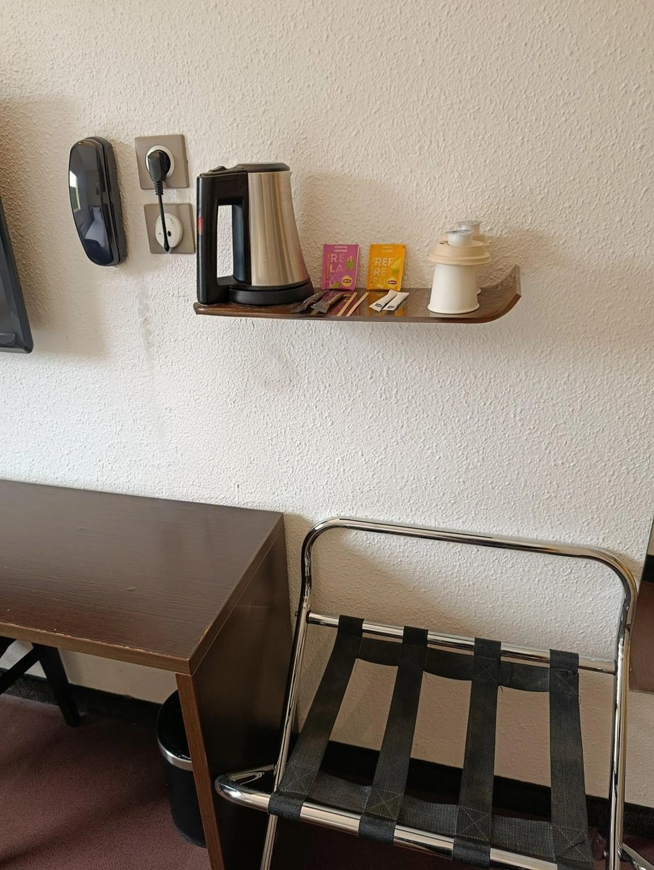 Coffee/tea facilities in Kyriad Limoges Sud - Feytiat