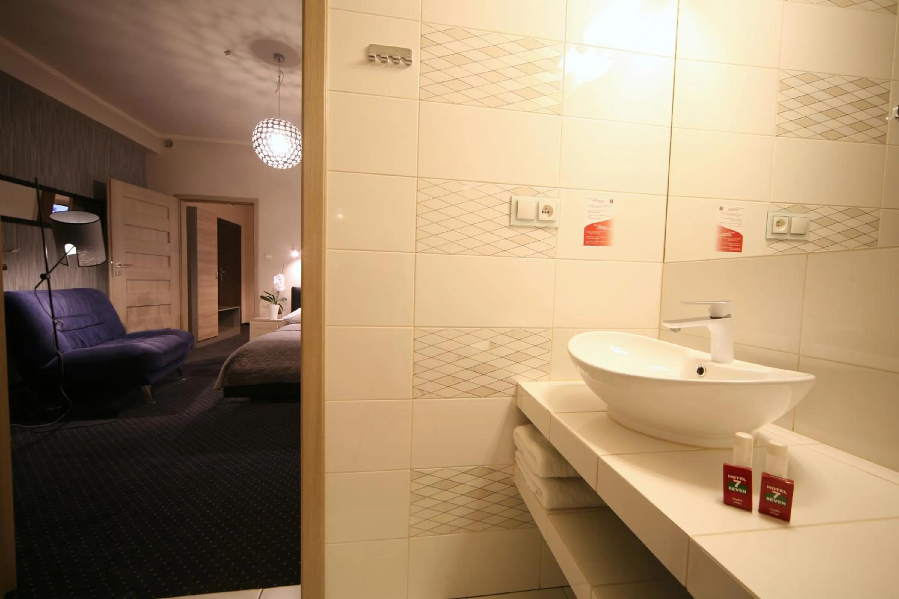 Toilet in Hotel Seven 7