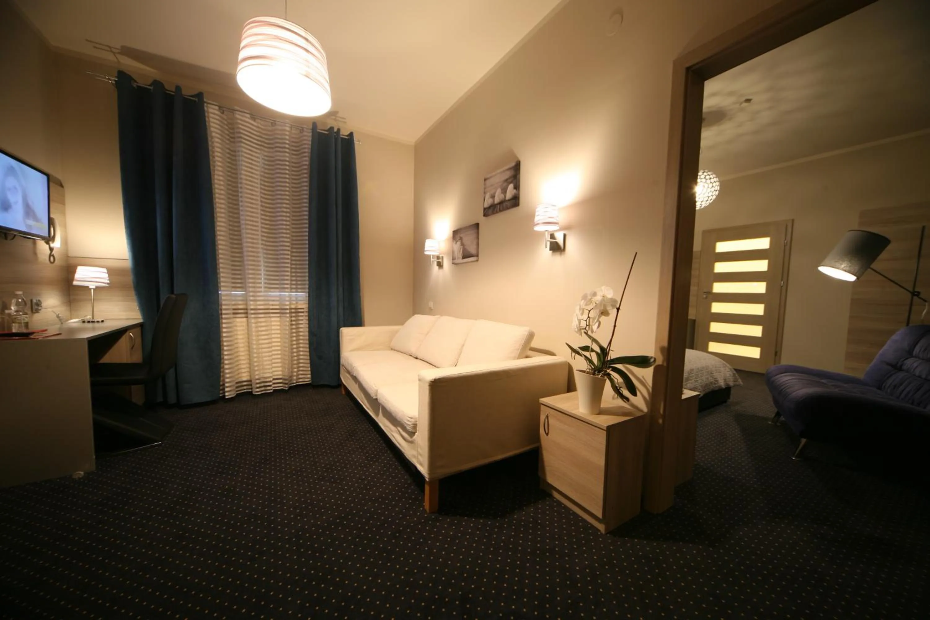 TV and multimedia, Bed in Hotel Seven 7