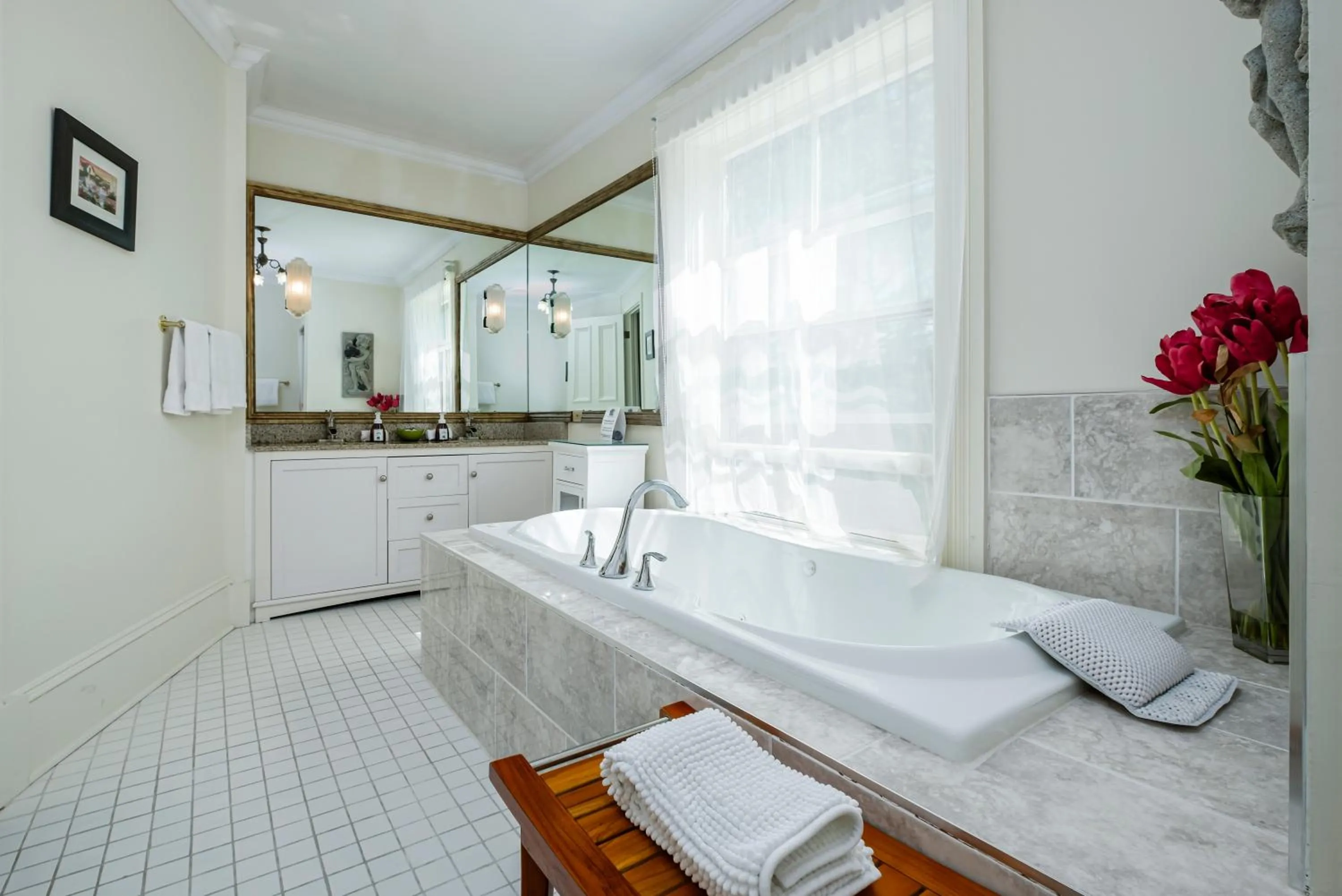 The Elizabeth Manor Guesthouse